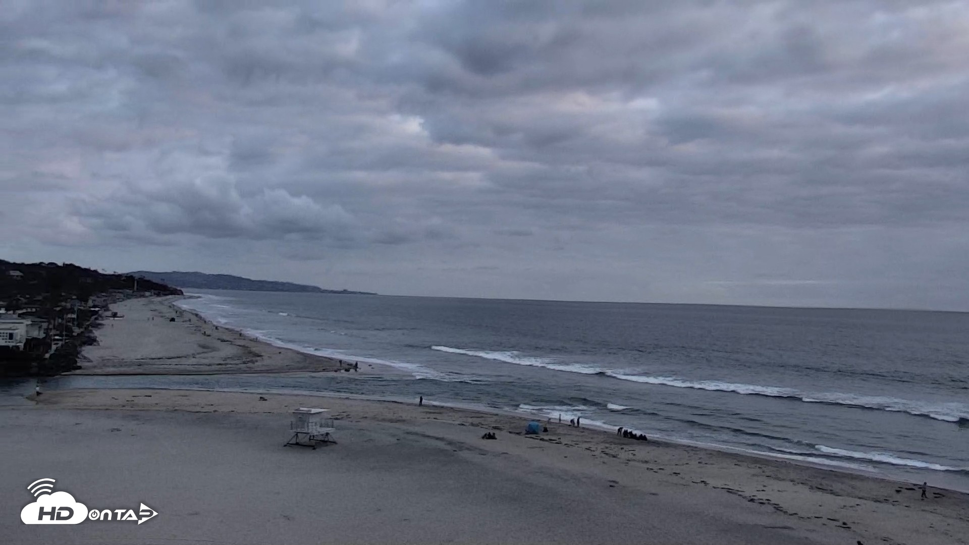 Snapshot of Del Mar Beach North Live Webcam taken May 3, 2026, 7:17pm PDT