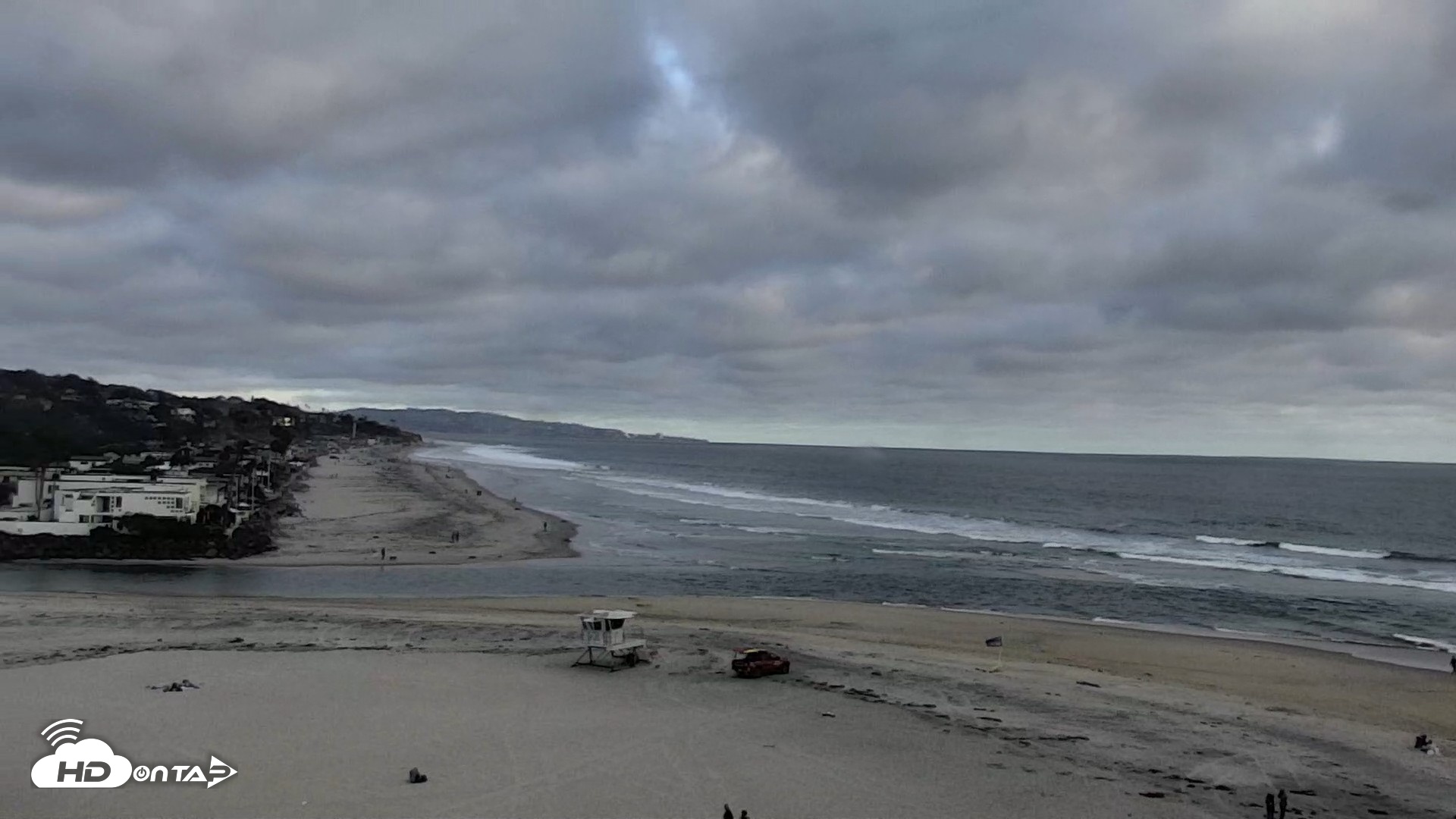 Snapshot of Del Mar Beach North Live Webcam taken Jun 19, 2026, 7:21pm PDT