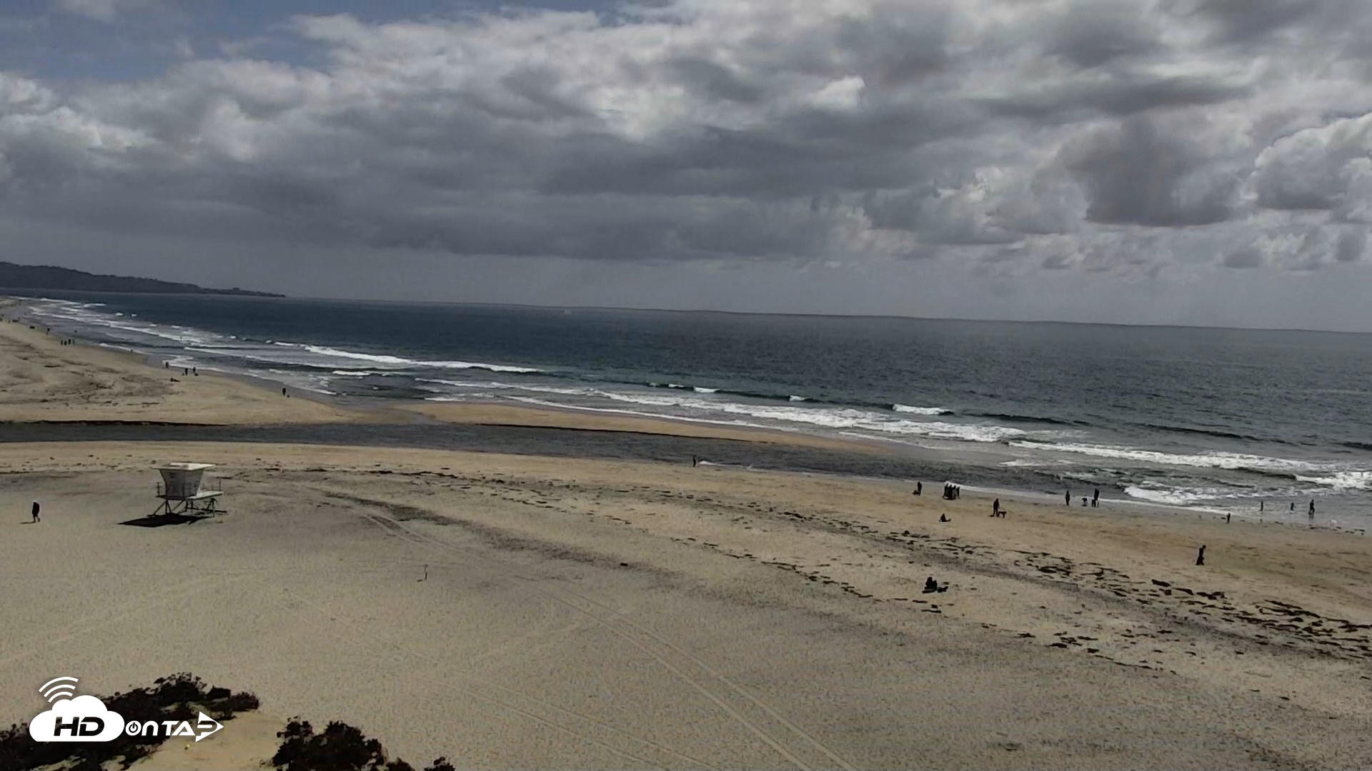 Snapshot of Del Mar Beach North Live Webcam taken Apr 27, 2026, 2:53pm PDT