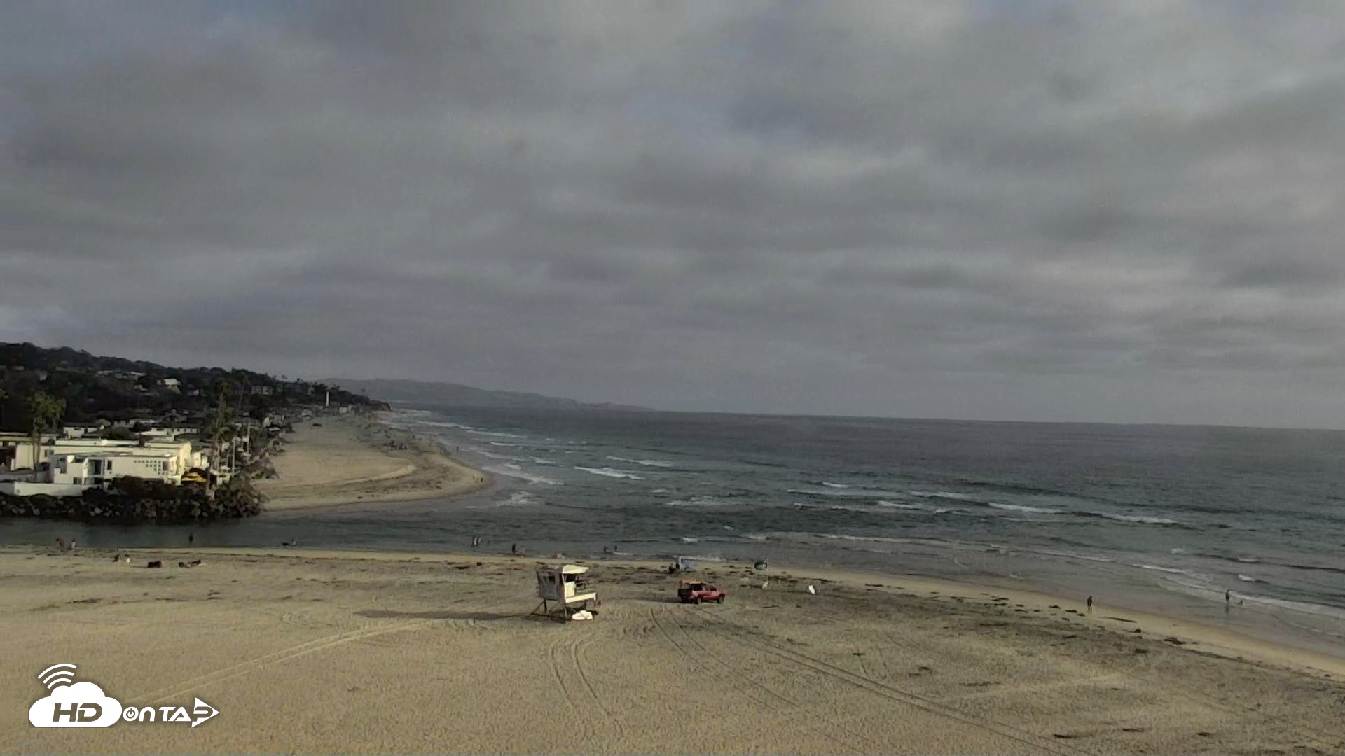 Snapshot of Del Mar Beach North Live Webcam taken Aug 6, 2026, 6:22pm PDT