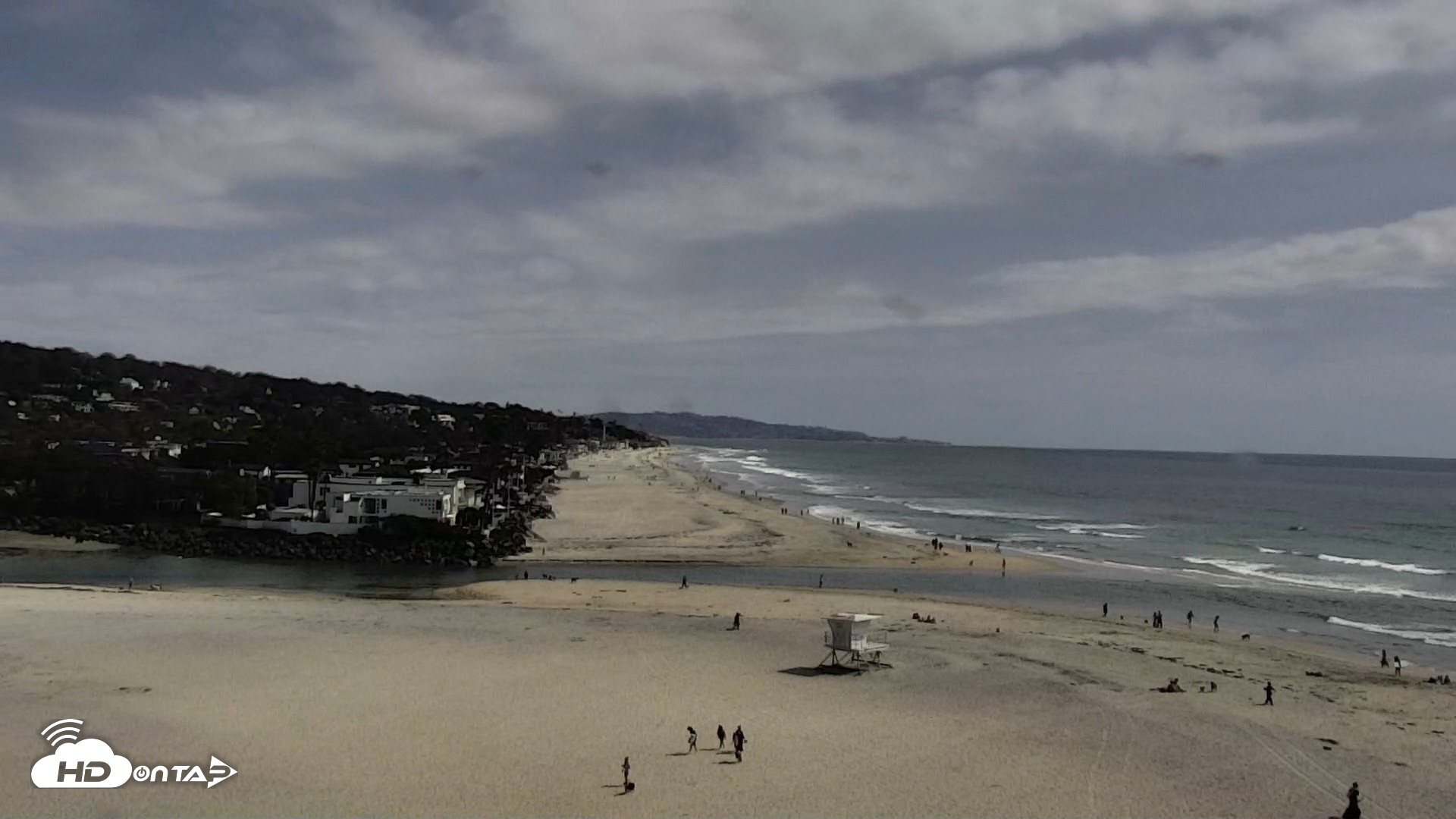 Snapshot of Del Mar Beach North Live Webcam taken May 3, 2026, 3:27pm PDT