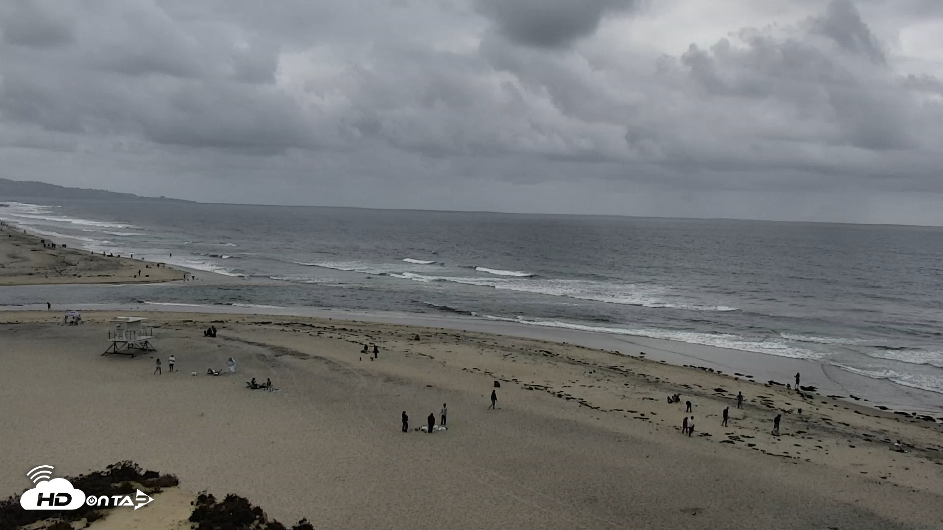 Snapshot of Del Mar Beach North Live Webcam taken Apr 25, 2026, 4:48pm PDT