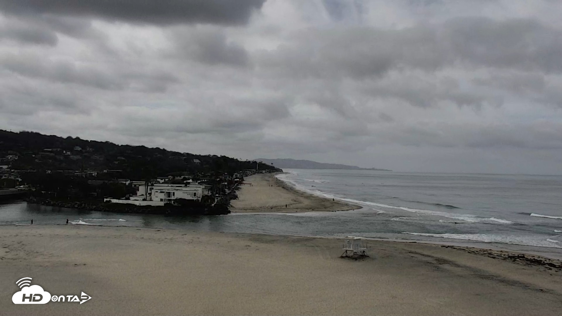 Snapshot of Del Mar Beach North Live Webcam taken Apr 16, 2026, 9:21am PDT