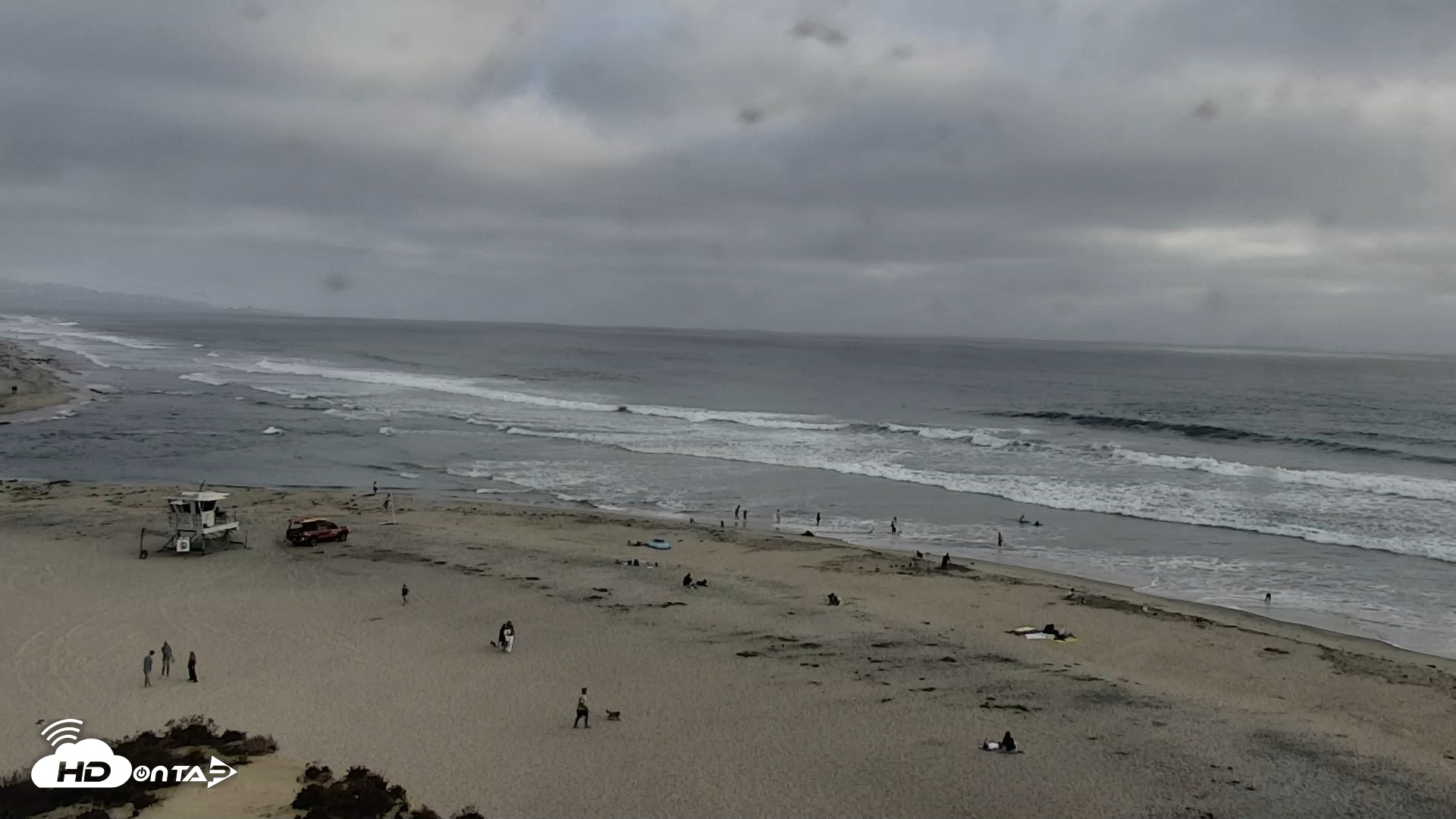 Snapshot of Del Mar Beach North Live Webcam taken Jul 8, 2026, 6:47pm PDT