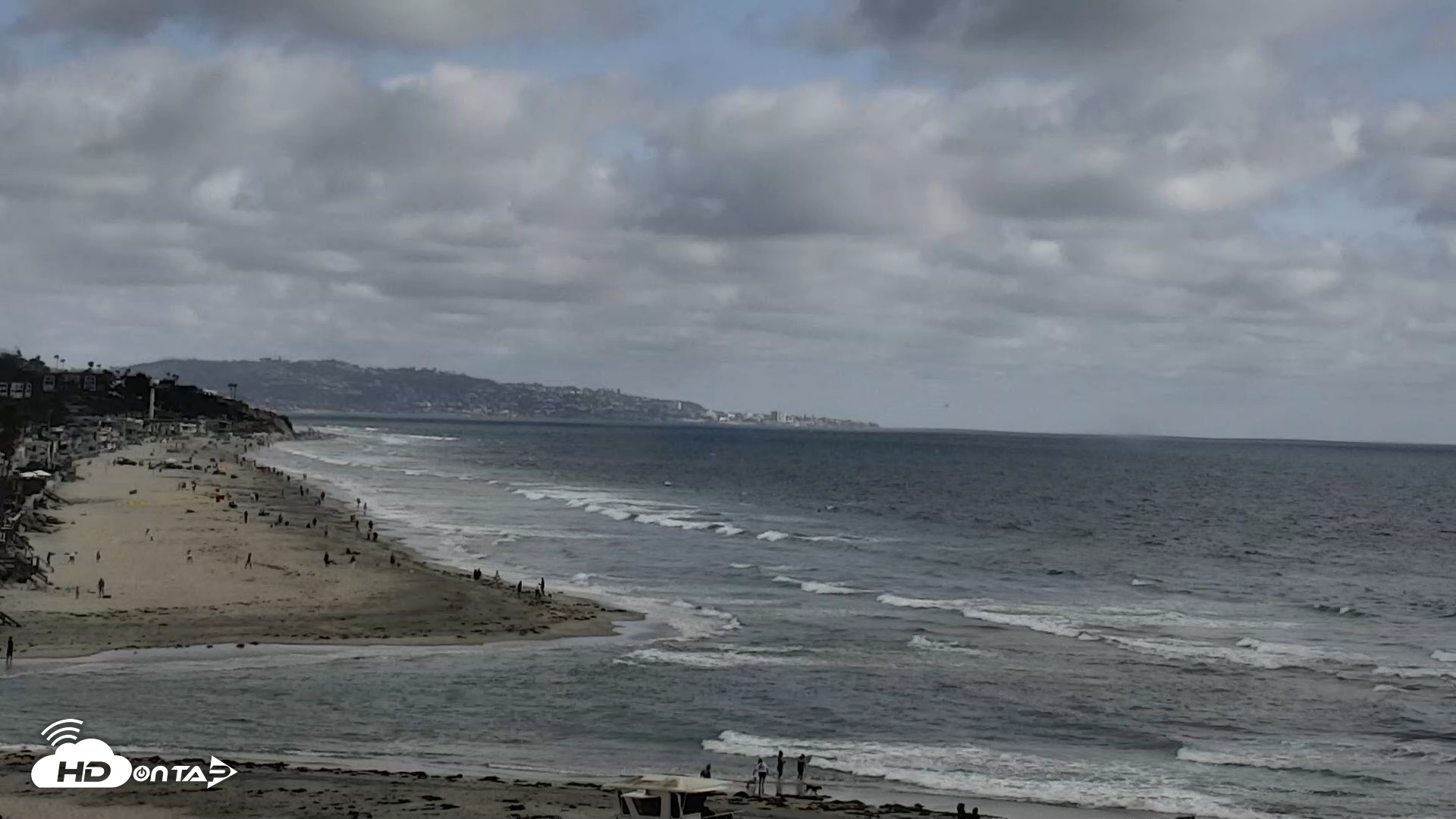 Snapshot of Del Mar Beach North Live Webcam taken May 25, 2026, 4:59pm PDT