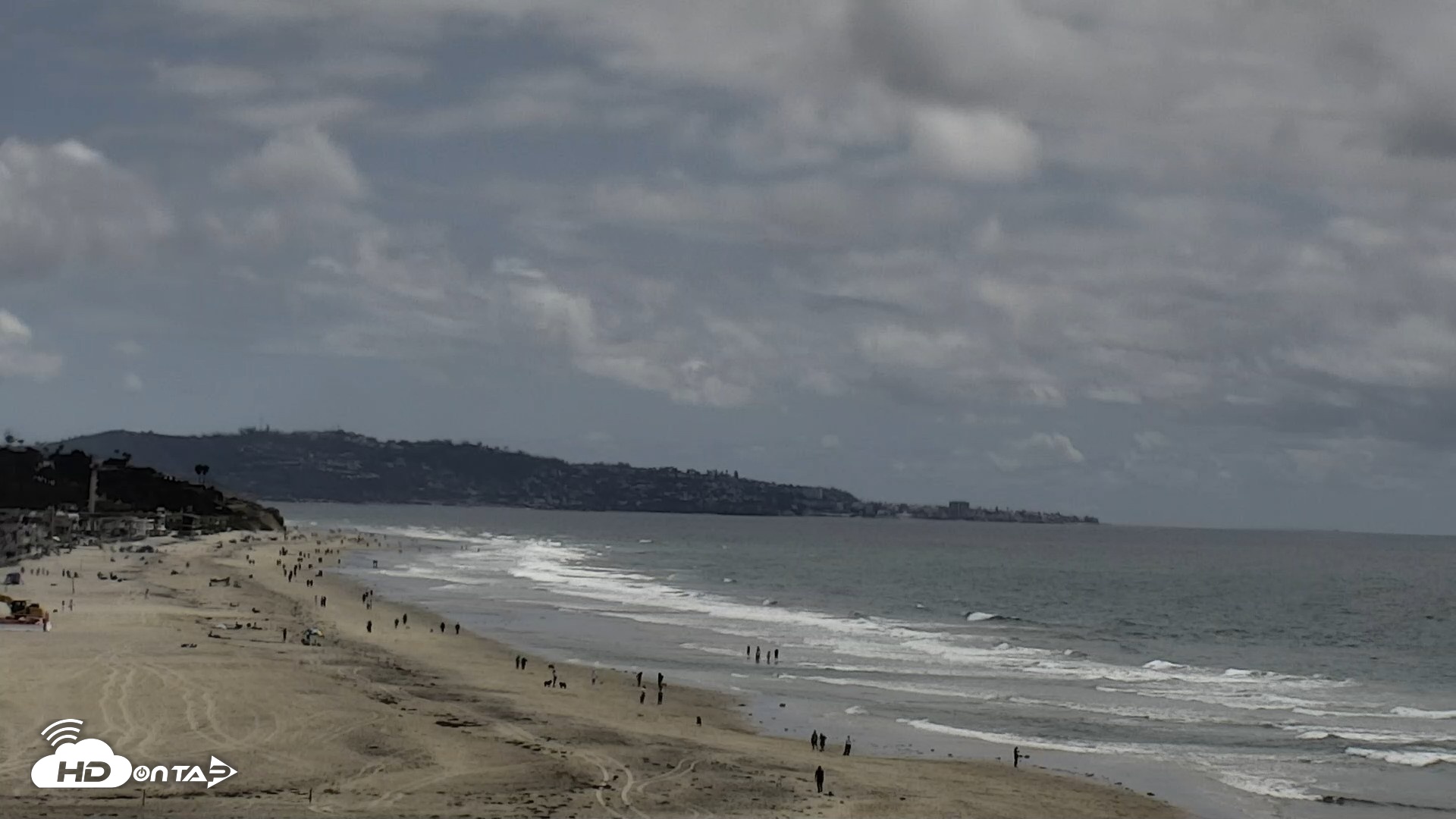 Snapshot of Del Mar Beach North Live Webcam taken Apr 26, 2026, 1:53pm PDT