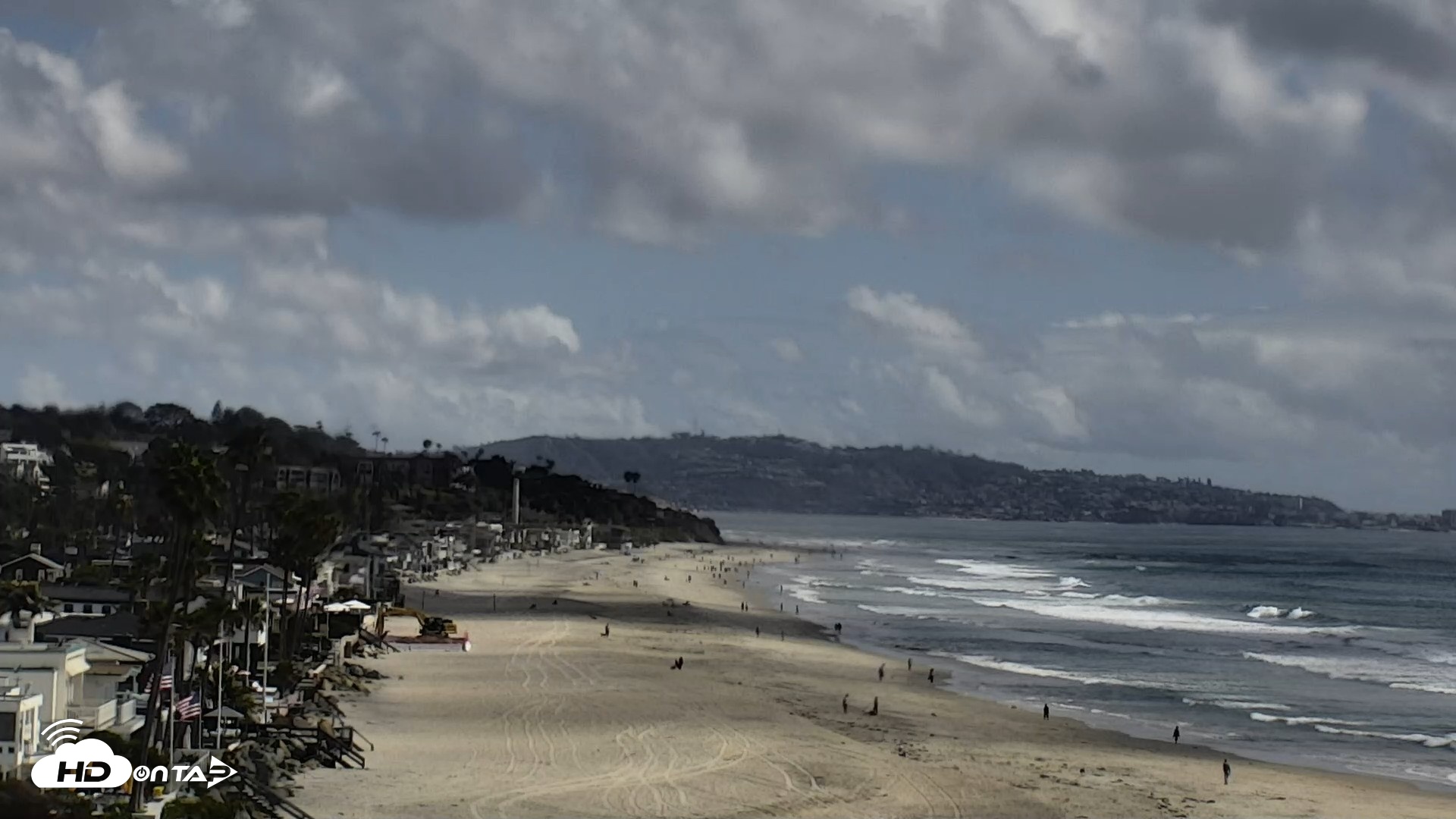 Snapshot of Del Mar Beach North Live Webcam taken Apr 13, 2026, 3:18pm PDT