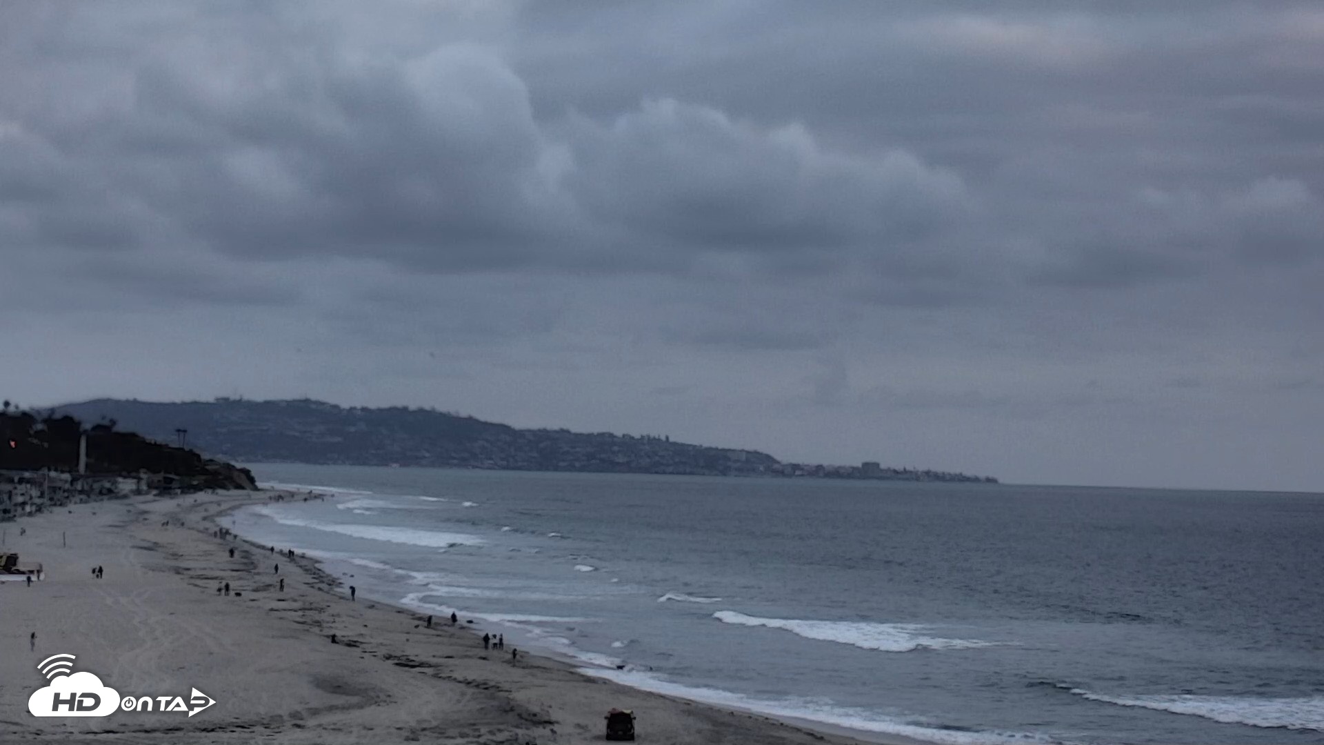 Snapshot of Del Mar Beach North Live Webcam taken May 3, 2026, 7:16pm PDT