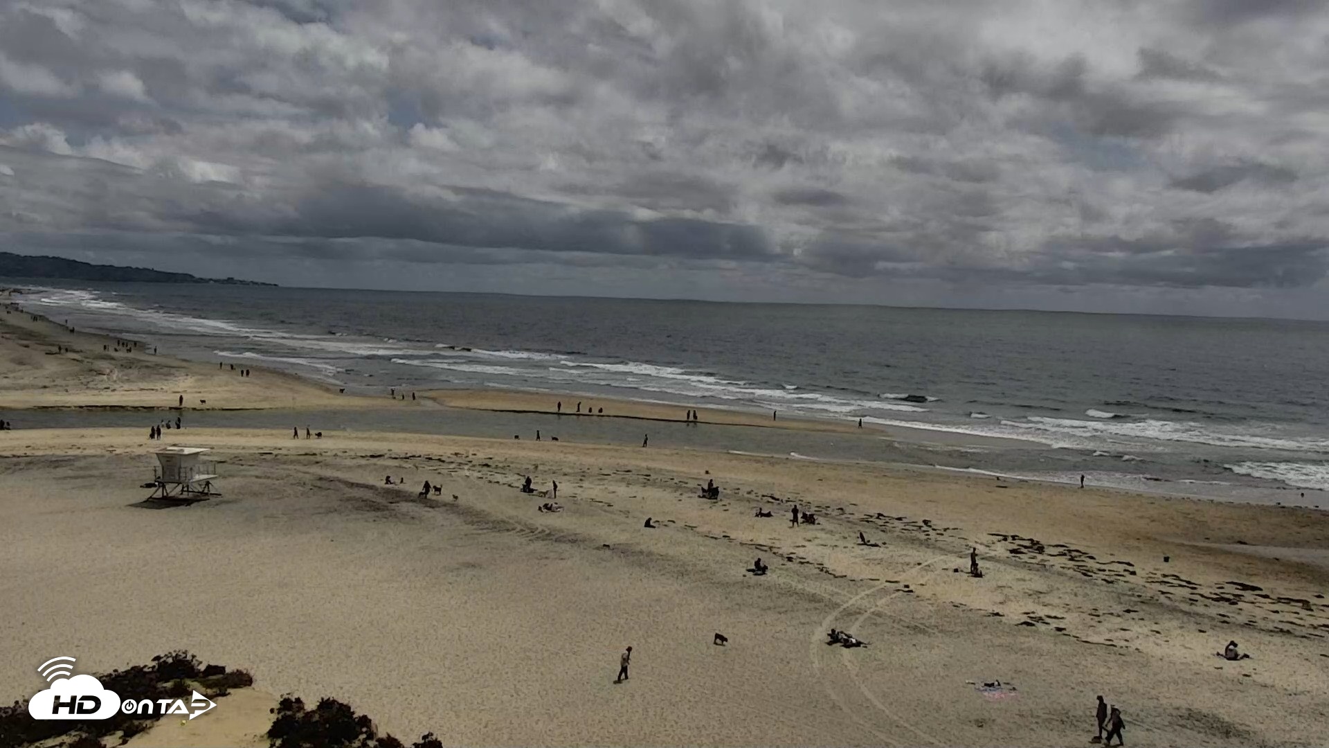 Snapshot of Del Mar Beach North Live Webcam taken Apr 26, 2026, 2:22pm PDT