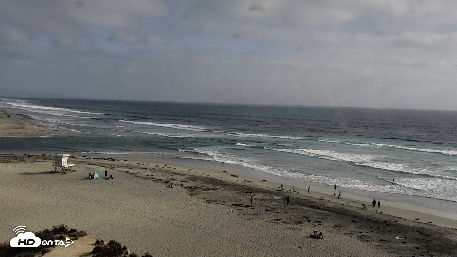 Snapshot of Del Mar Beach North Live Webcam taken May 21, 2026, 5:18pm PDT