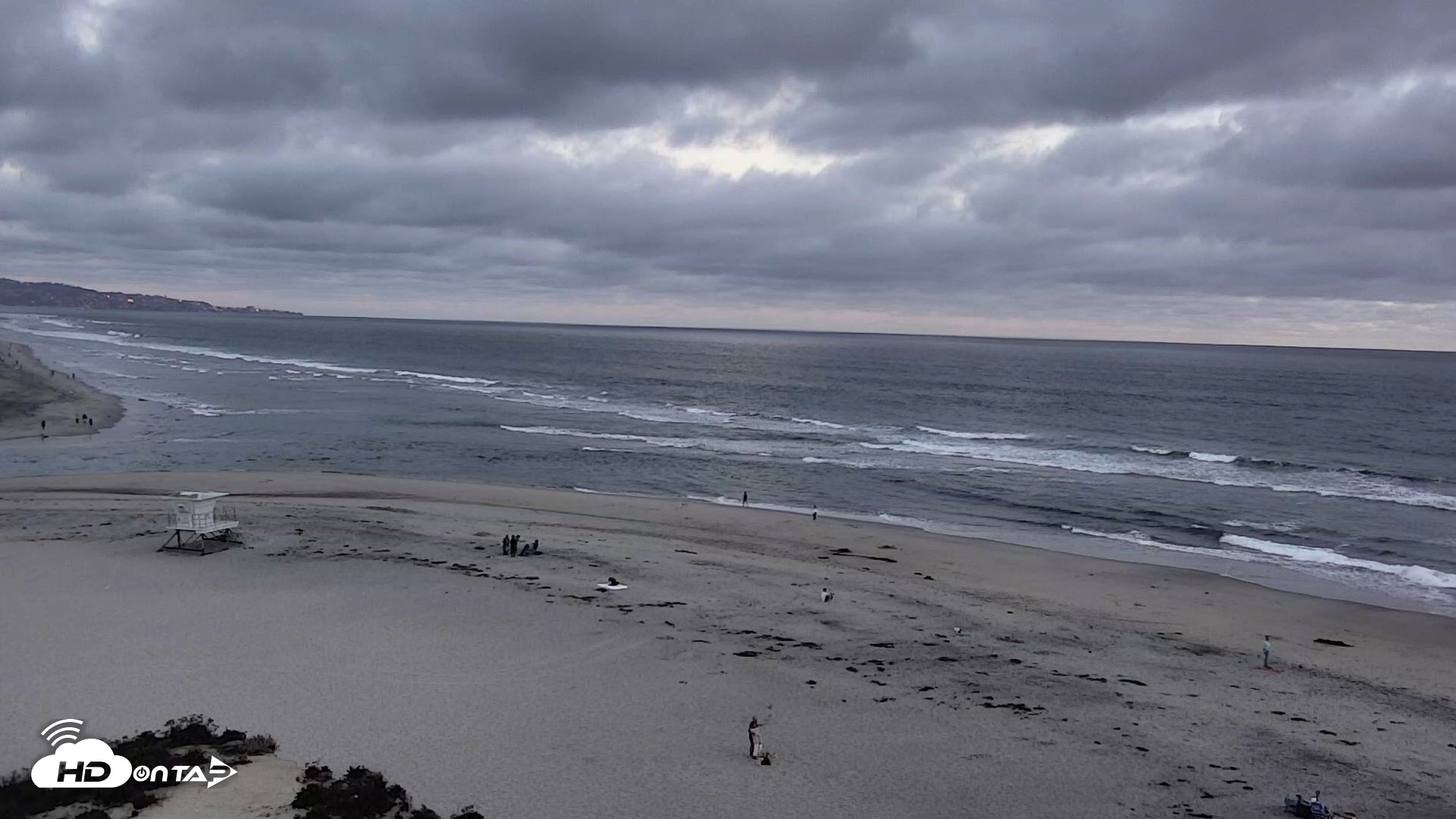 Snapshot of Del Mar Beach North Live Webcam taken Jun 21, 2026, 7:58pm PDT