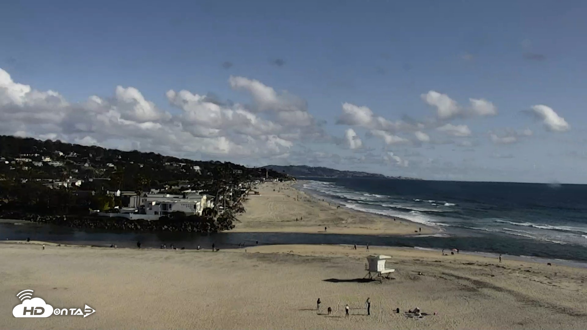 Snapshot of Del Mar Beach North Live Webcam taken Apr 26, 2026, 4:57pm PDT