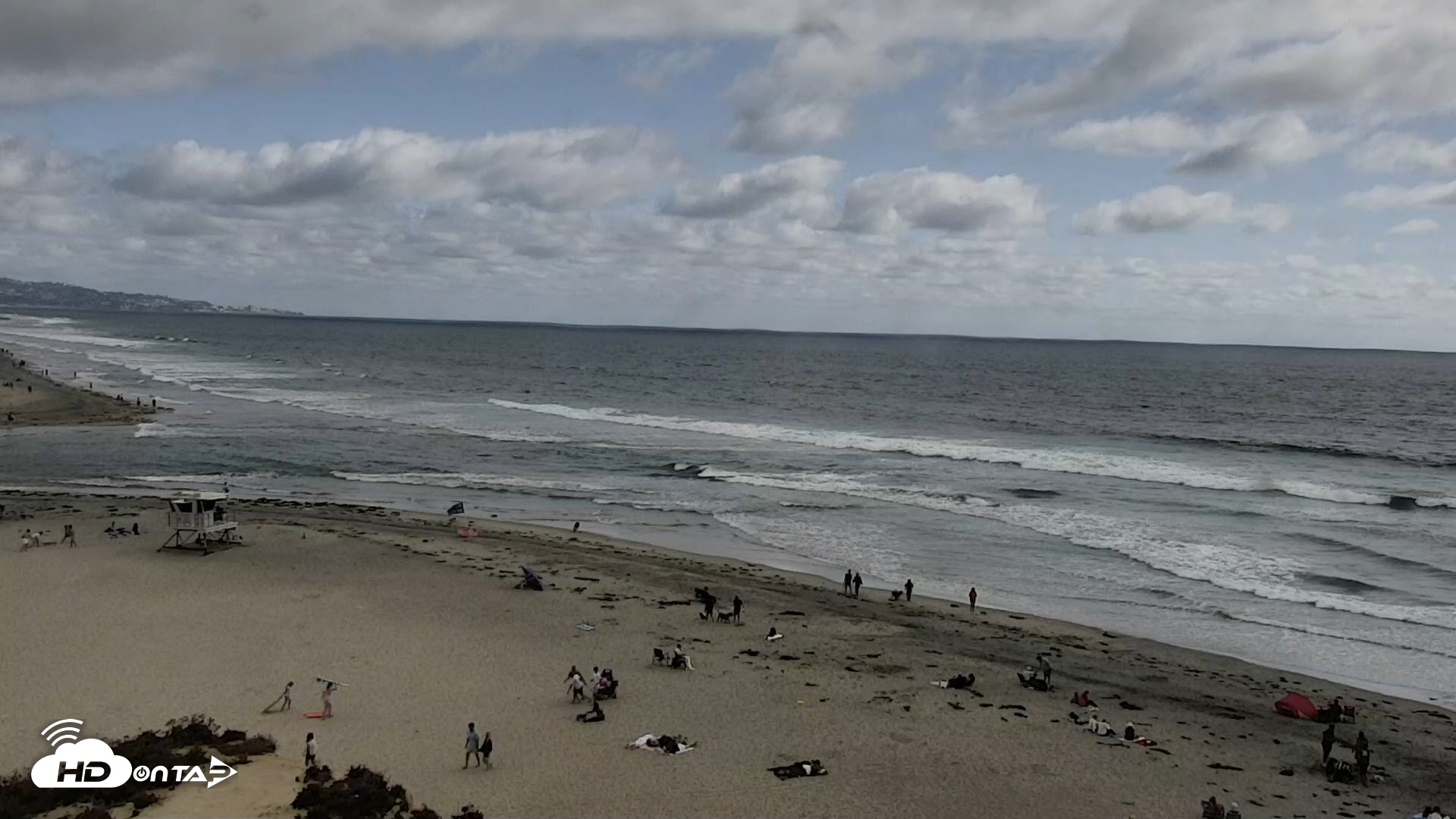 Snapshot of Del Mar Beach North Live Webcam taken May 25, 2026, 4:47pm PDT