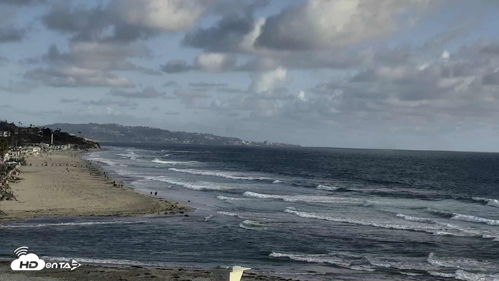 Snapshot of Del Mar Beach North Live Webcam taken May 27, 2026, 6:31pm PDT