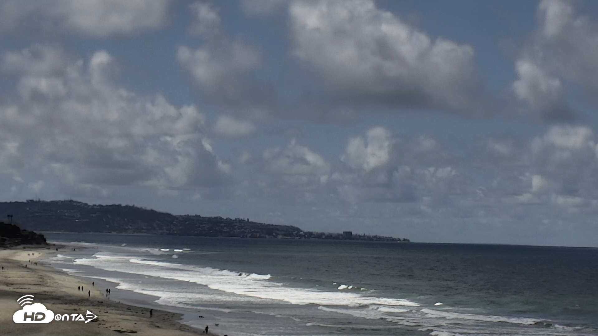 Snapshot of Del Mar Beach North Live Webcam taken May 5, 2026, 11:21am PDT