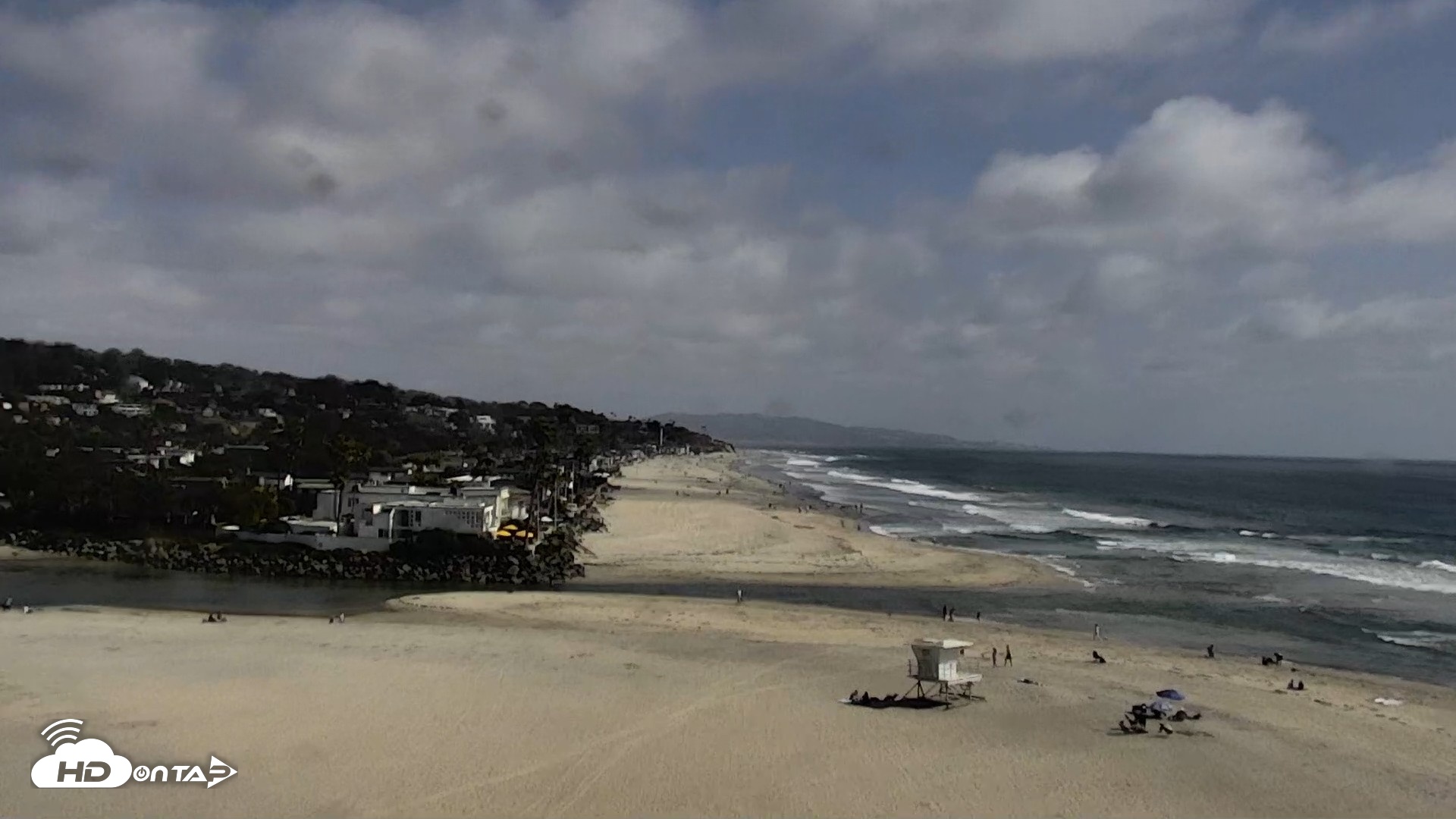 Snapshot of Del Mar Beach North Live Webcam taken May 14, 2026, 3:59pm PDT