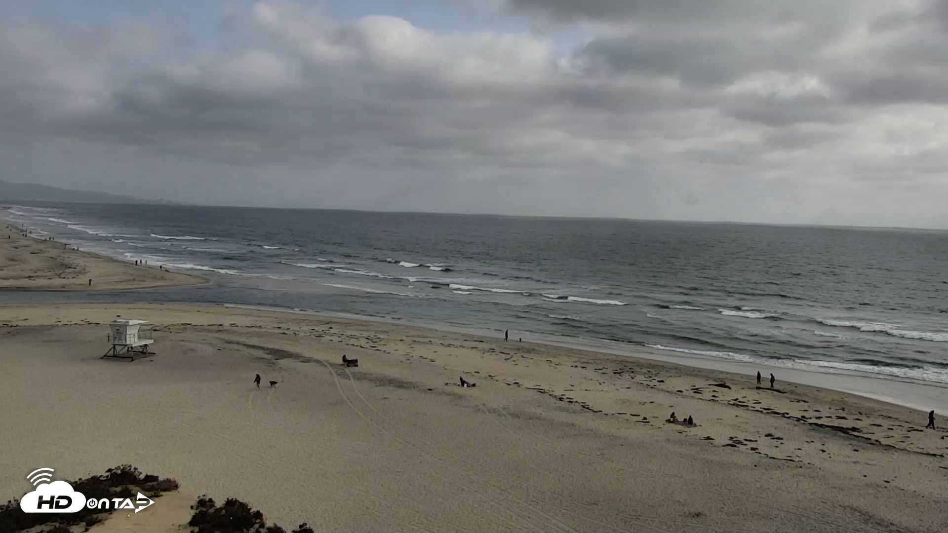 Snapshot of Del Mar Beach North Live Webcam taken Apr 30, 2026, 5:20pm PDT