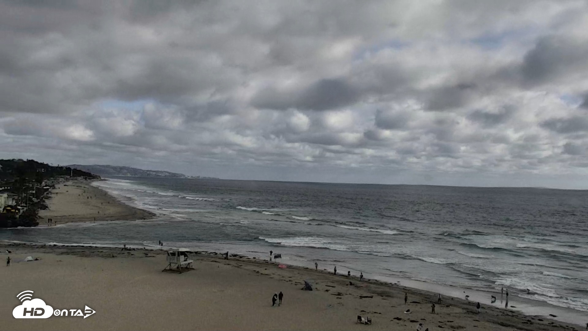 Snapshot of Del Mar Beach North Live Webcam taken May 25, 2026, 5:26pm PDT