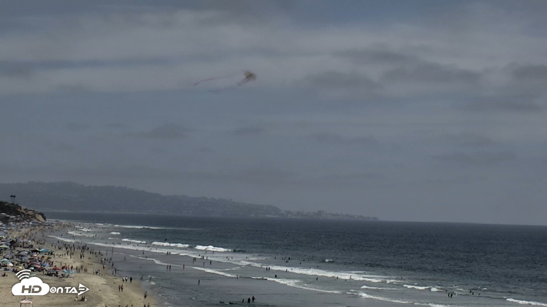 Snapshot of Del Mar Beach North Live Webcam taken Jul 4, 2026, 4:09pm PDT