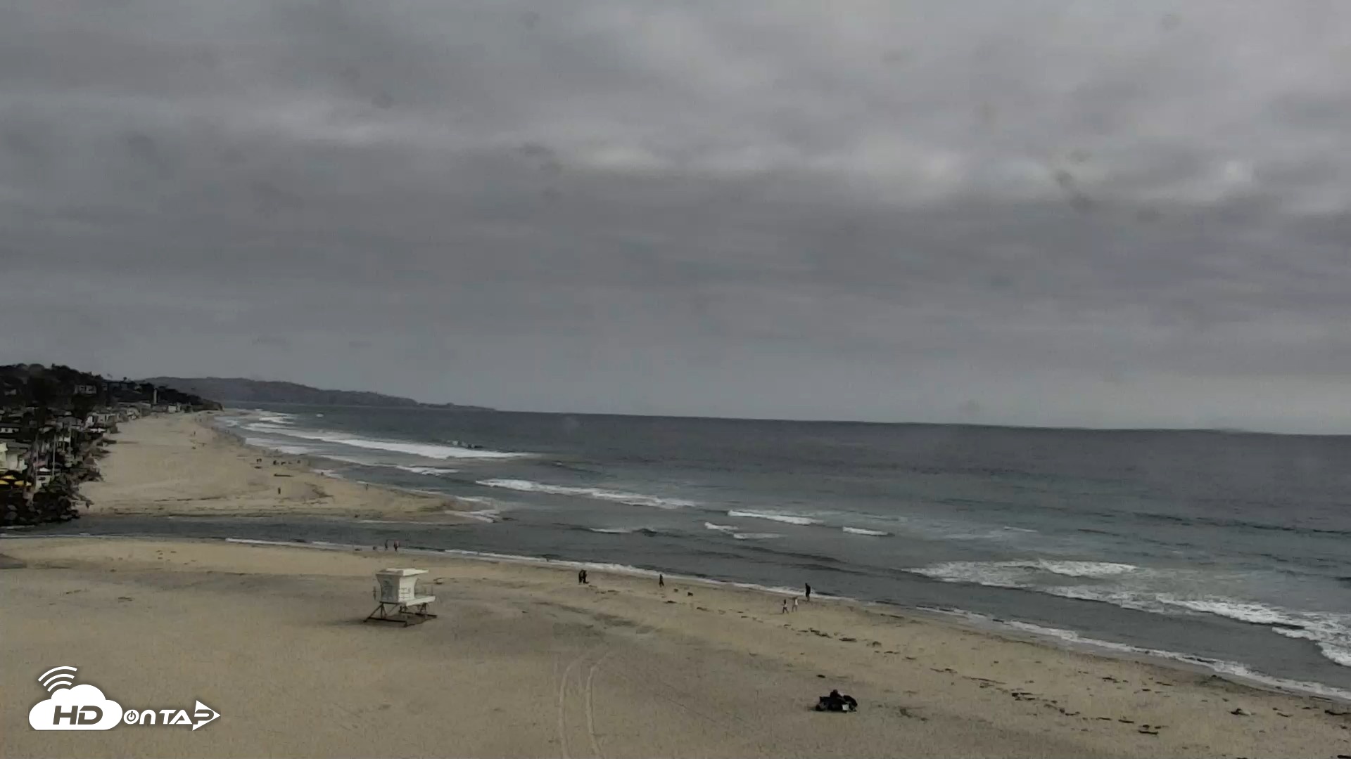 Snapshot of Del Mar Beach North Live Webcam taken May 12, 2026, 5:16pm PDT