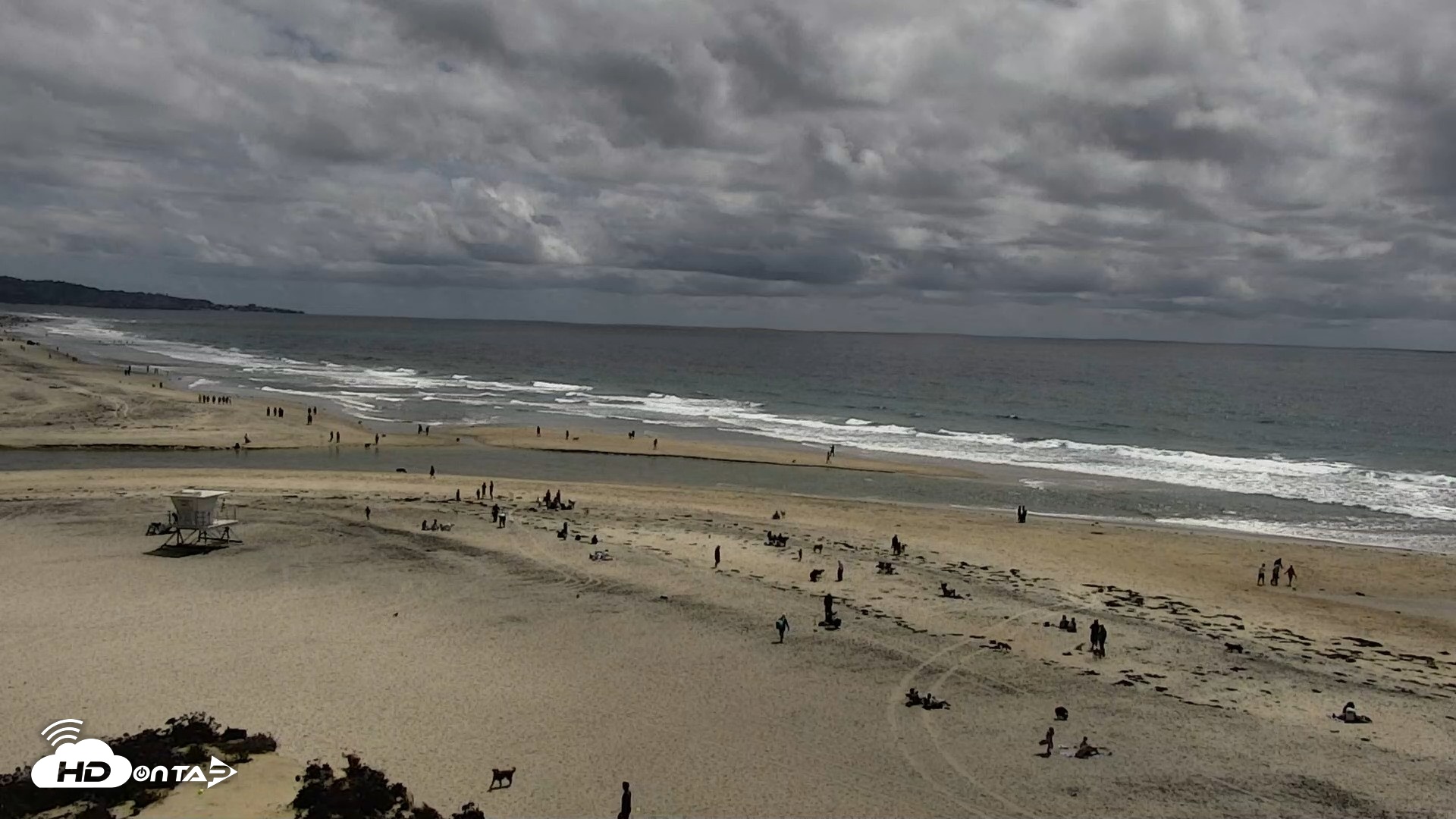 Snapshot of Del Mar Beach North Live Webcam taken Apr 26, 2026, 2:10pm PDT