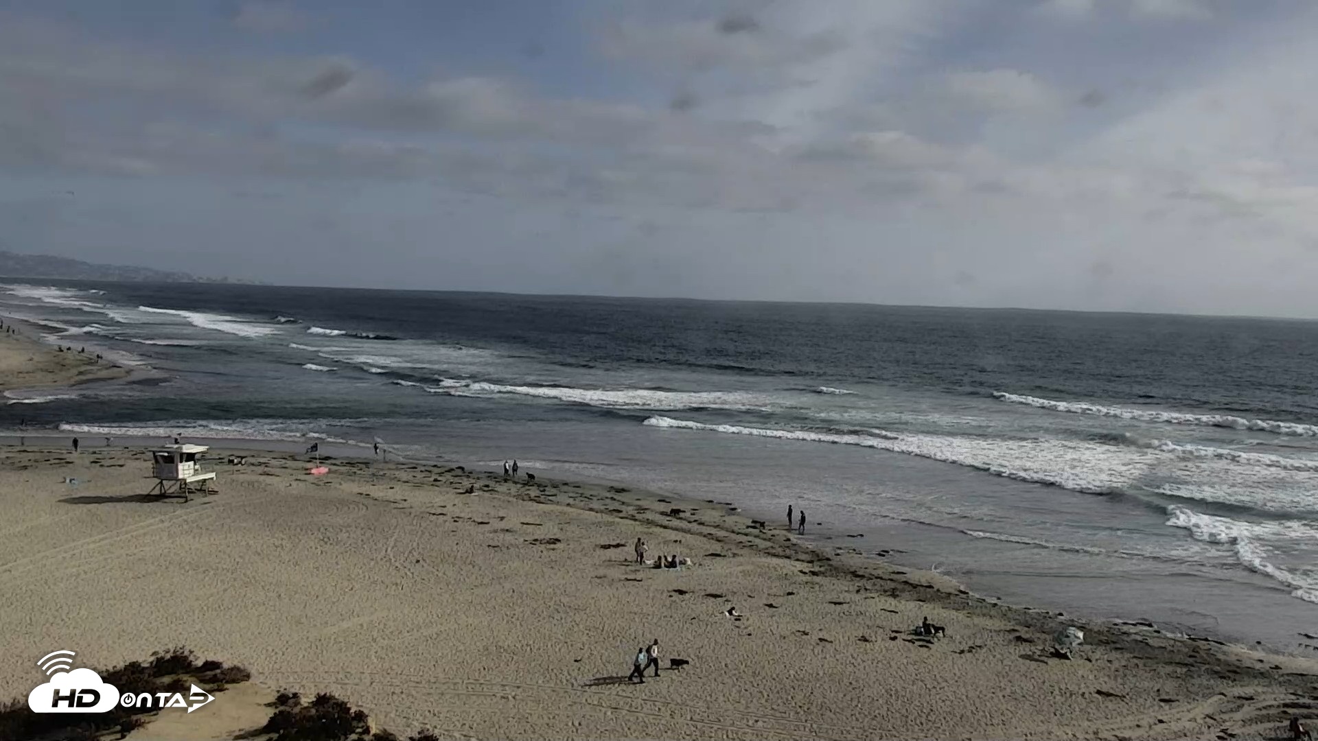 Snapshot of Del Mar Beach North Live Webcam taken Jun 8, 2026, 5:17pm PDT