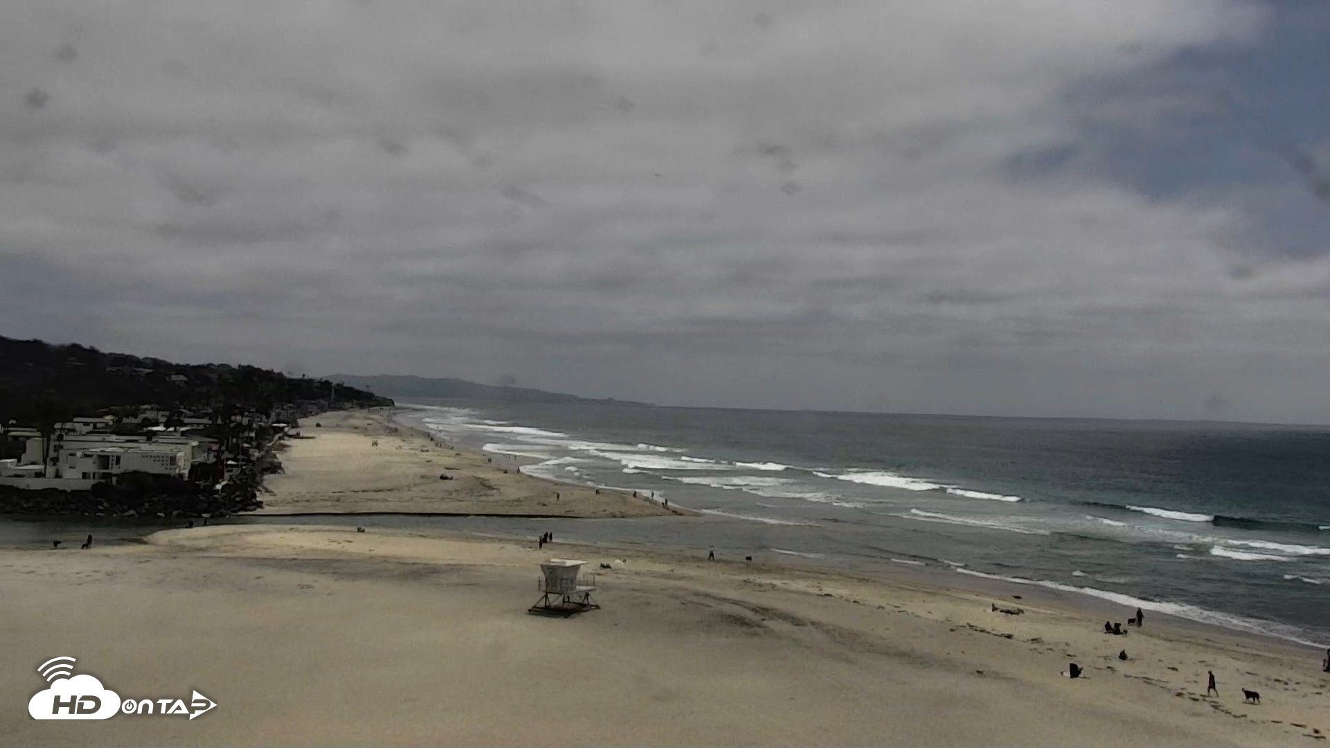 Snapshot of Del Mar Beach North Live Webcam taken May 7, 2026, 1:29pm PDT