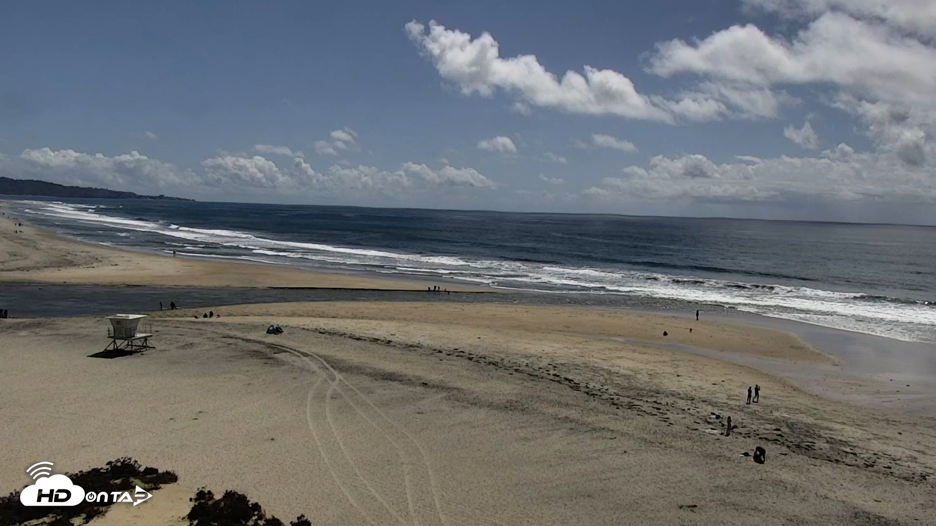 Snapshot of Del Mar Beach North Live Webcam taken Apr 13, 2026, 2:22pm PDT