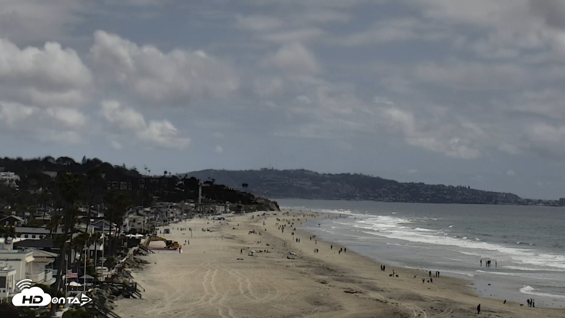 Snapshot of Del Mar Beach North Live Webcam taken Apr 26, 2026, 1:53pm PDT