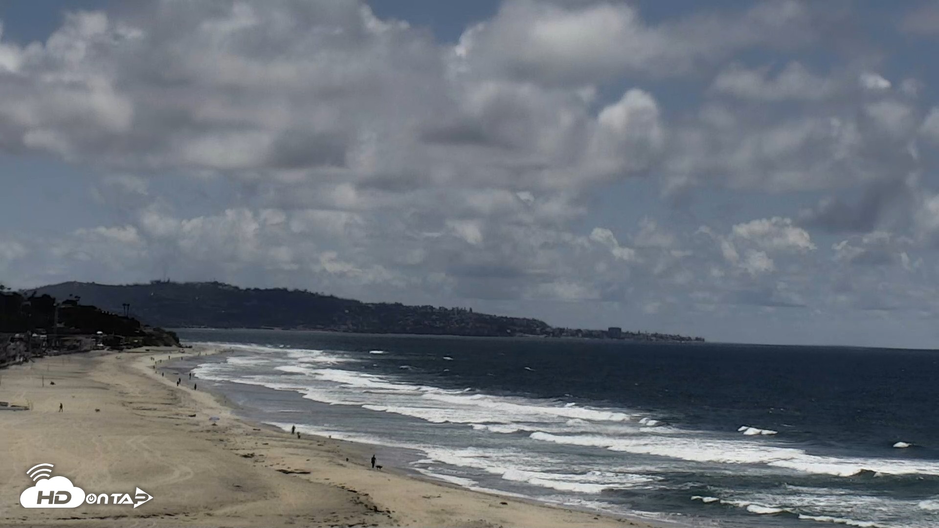 Snapshot of Del Mar Beach North Live Webcam taken May 5, 2026, 1:08pm PDT