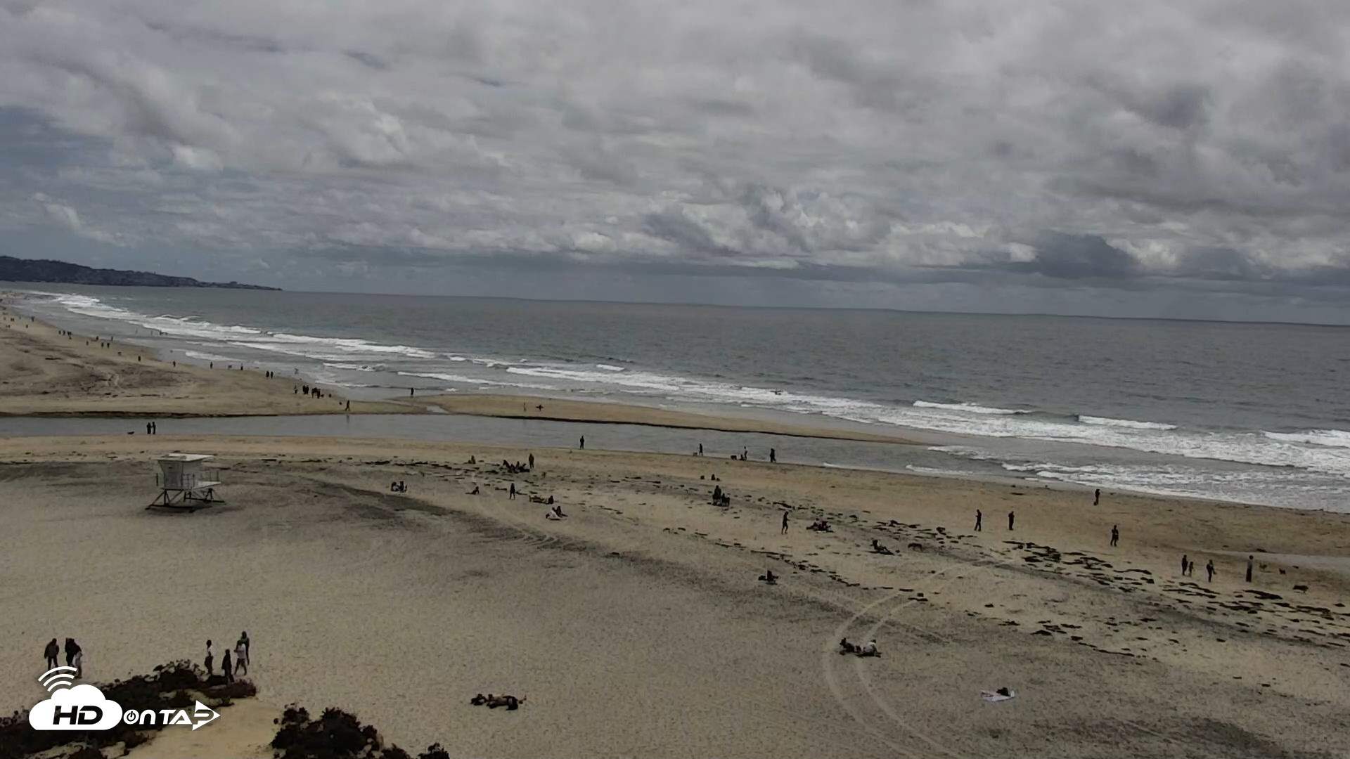 Snapshot of Del Mar Beach North Live Webcam taken Apr 26, 2026, 1:54pm PDT