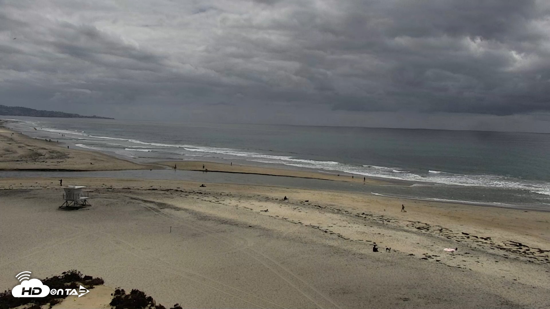 Snapshot of Del Mar Beach North Live Webcam taken Apr 27, 2026, 1:40pm PDT