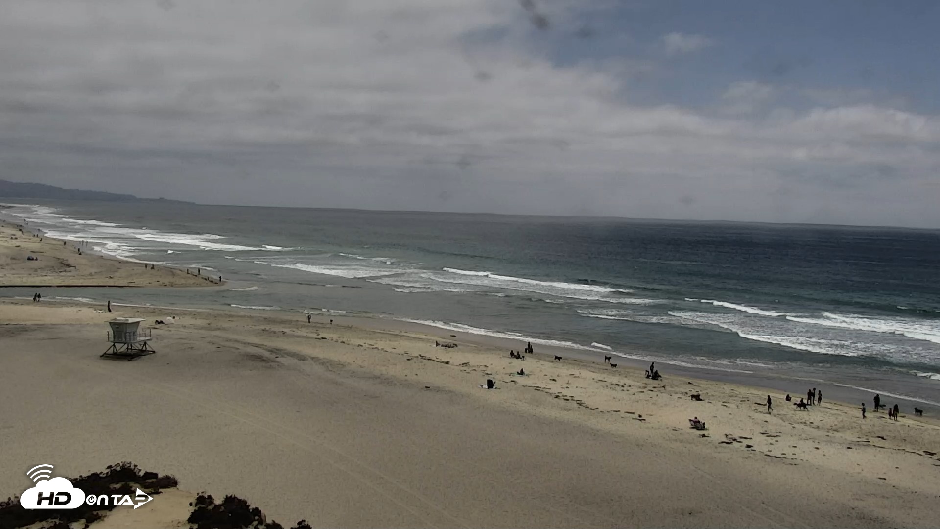Snapshot of Del Mar Beach North Live Webcam taken May 7, 2026, 1:29pm PDT