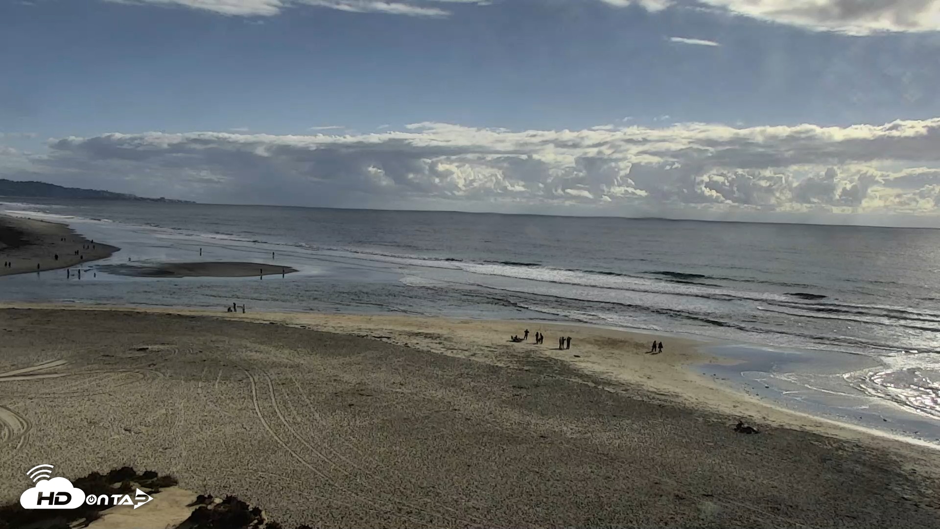 Snapshot of Del Mar Beach North Live Webcam taken Oct 23, 2026, 3:53pm PDT