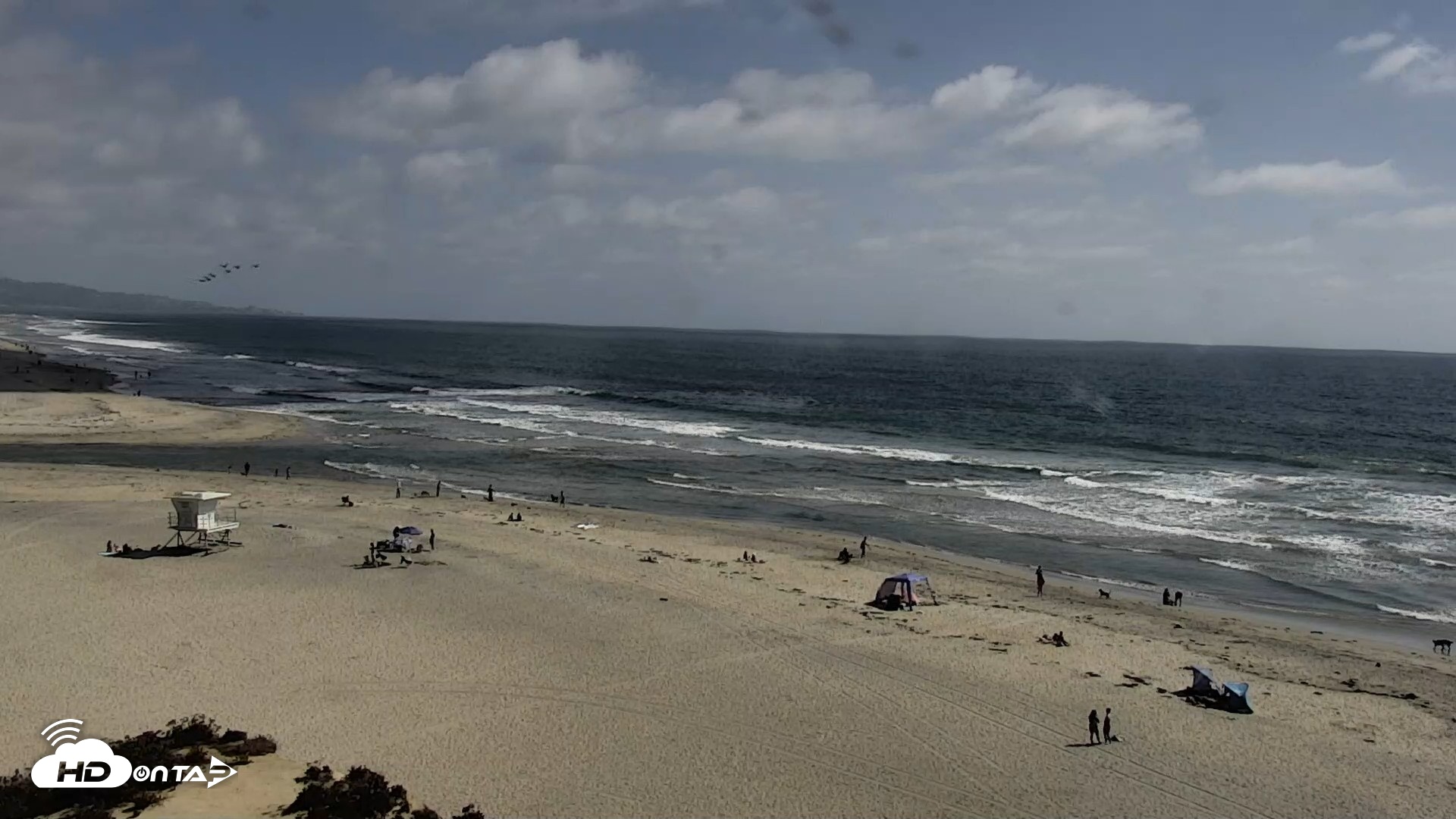 Snapshot of Del Mar Beach North Live Webcam taken May 14, 2026, 3:56pm PDT