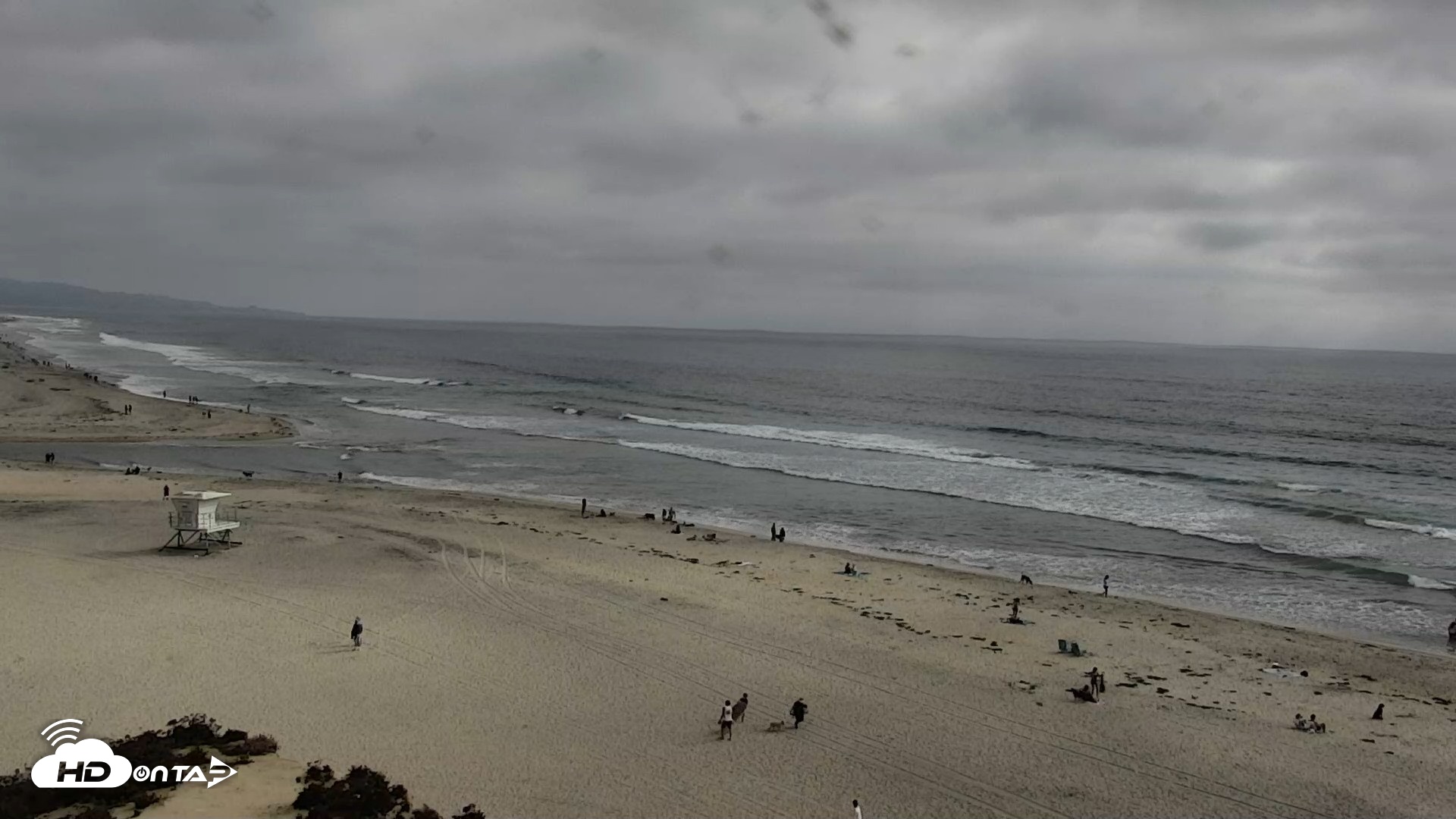 Snapshot of Del Mar Beach North Live Webcam taken May 8, 2026, 4:43pm PDT