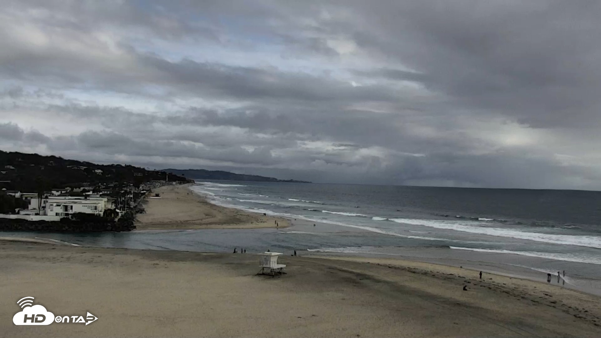 Snapshot of Del Mar Beach North Live Webcam taken Apr 12, 2026, 5:36pm PDT