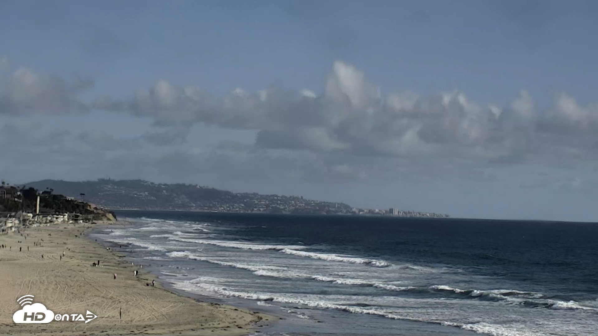 Snapshot of Del Mar Beach North Live Webcam taken May 27, 2026, 5:47pm PDT
