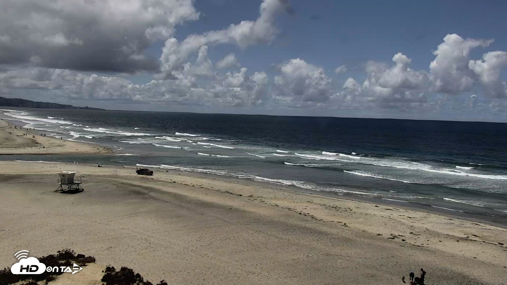 Snapshot of Del Mar Beach North Live Webcam taken May 5, 2026, 11:56am PDT