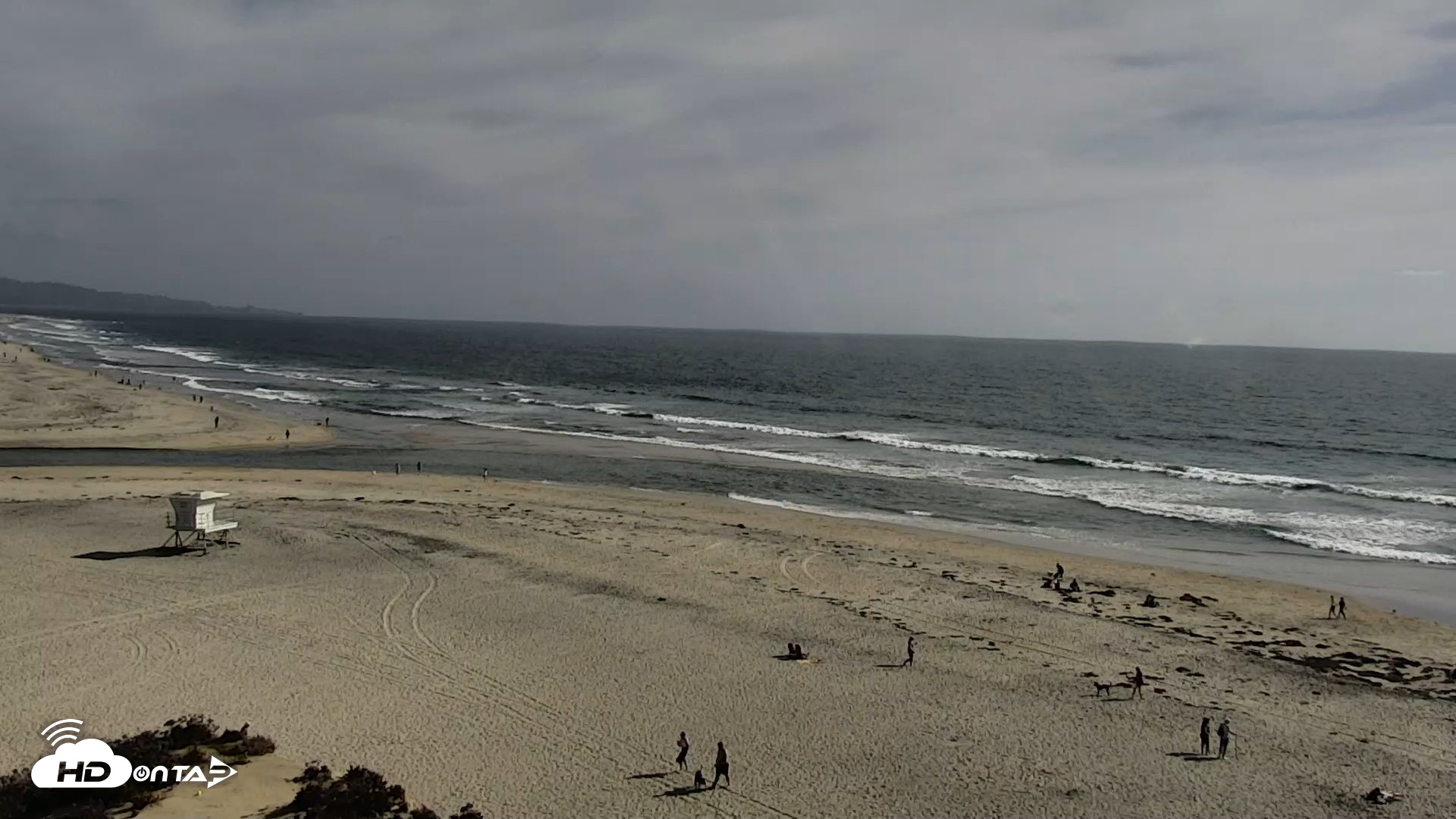 Snapshot of Del Mar Beach North Live Webcam taken Apr 29, 2026, 4:41pm PDT