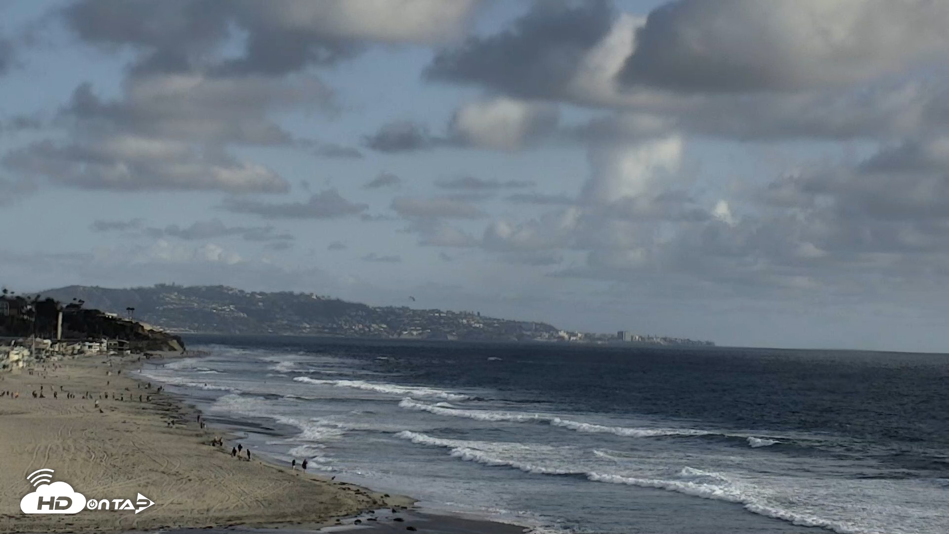 Snapshot of Del Mar Beach North Live Webcam taken May 27, 2026, 6:30pm PDT