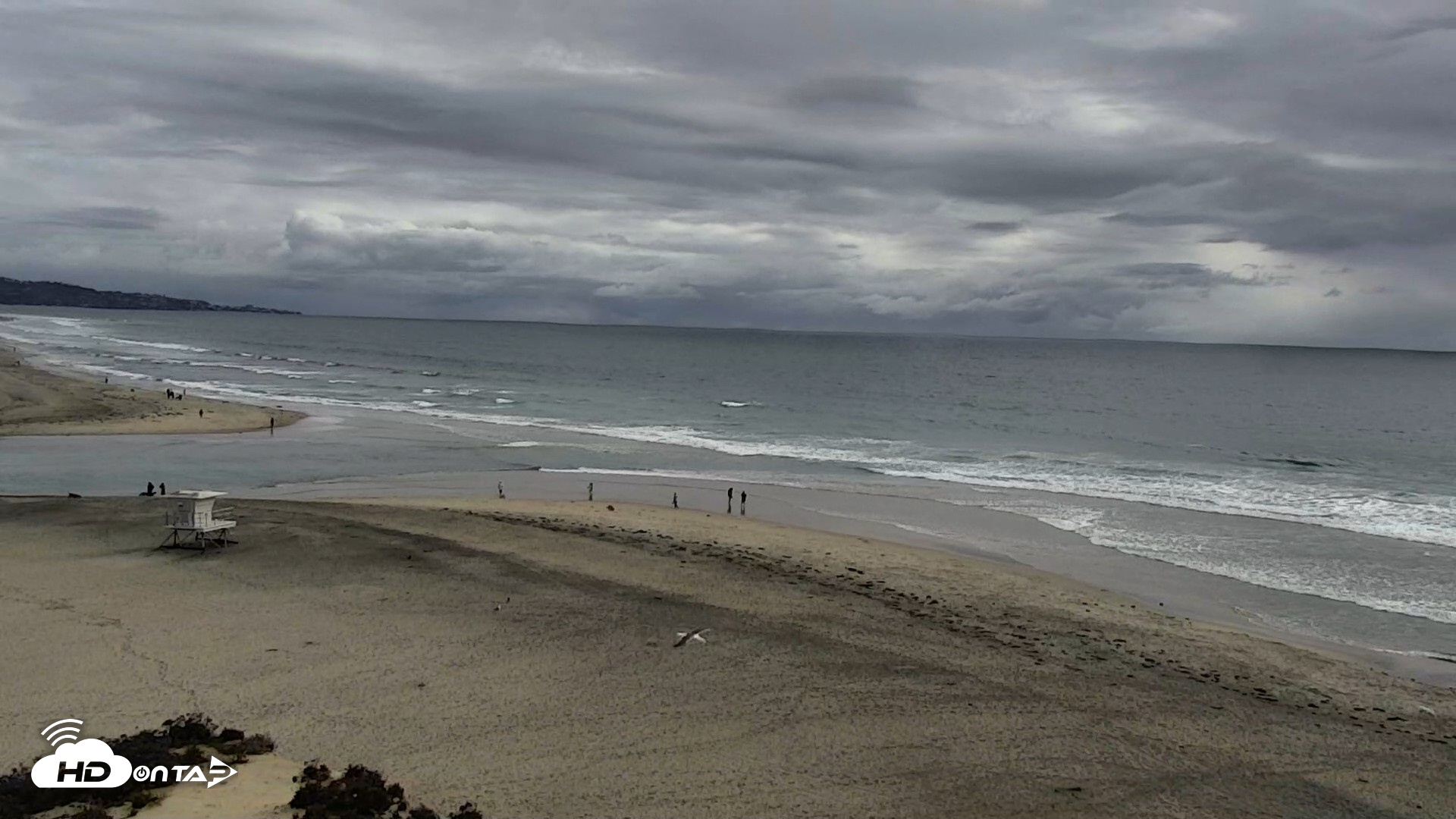 Snapshot of Del Mar Beach North Live Webcam taken Apr 12, 2026, 5:13pm PDT
