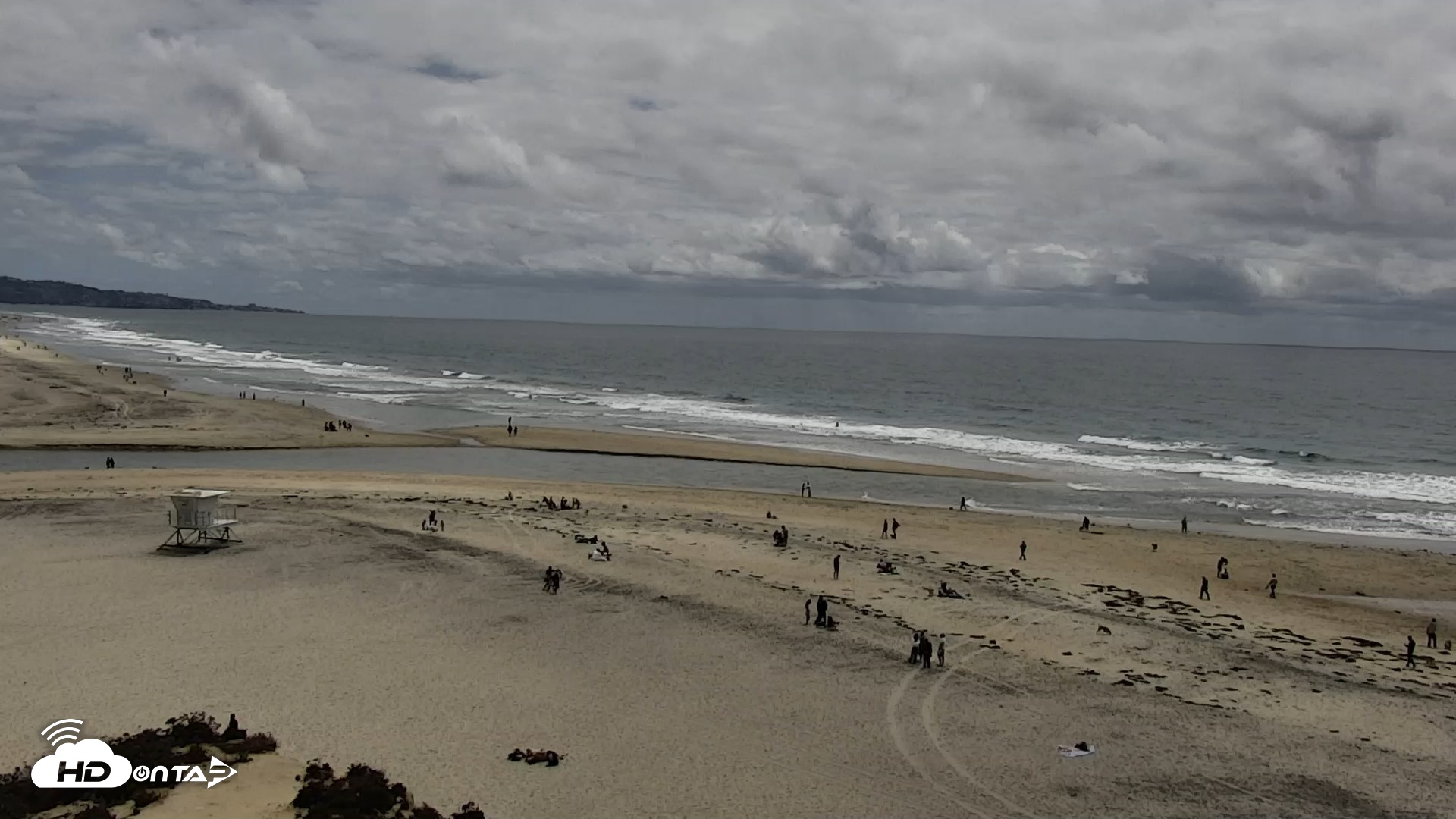 Snapshot of Del Mar Beach North Live Webcam taken Apr 26, 2026, 1:53pm PDT