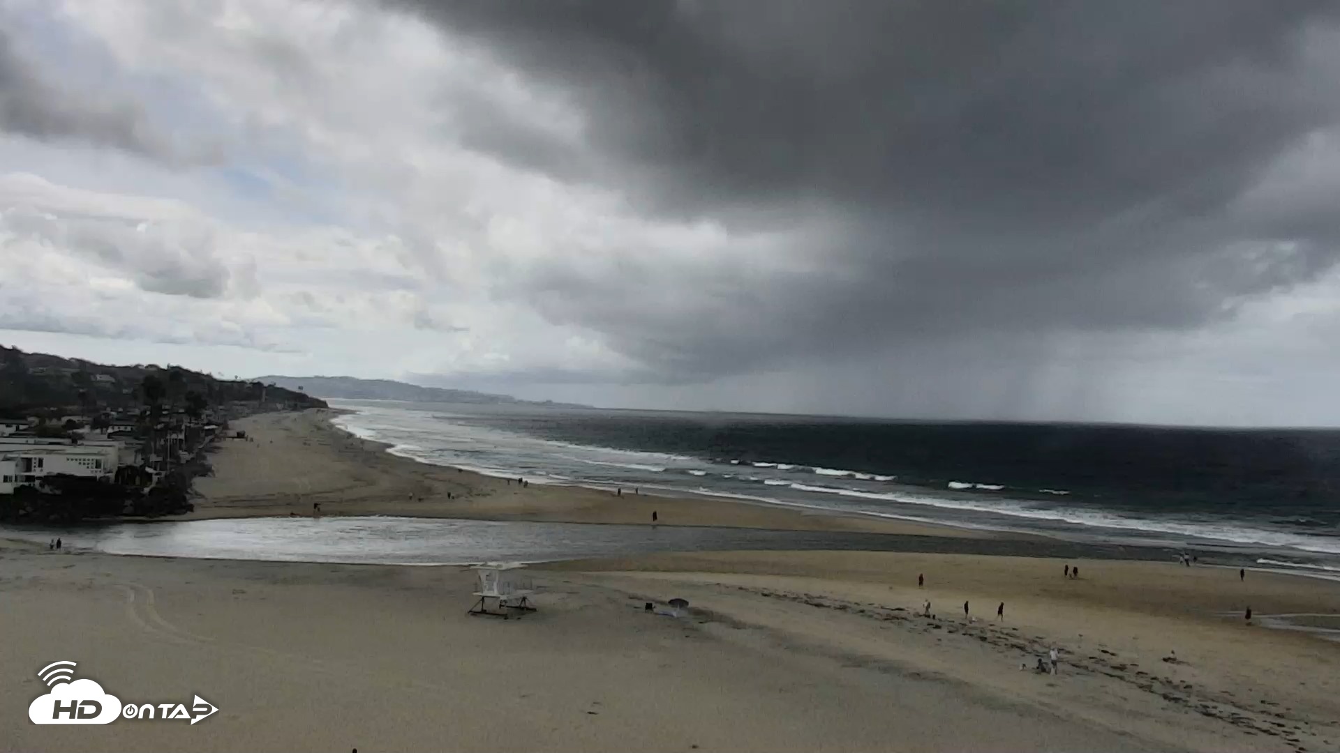 Snapshot of Del Mar Beach North Live Webcam taken Apr 12, 2026, 11:41am PDT