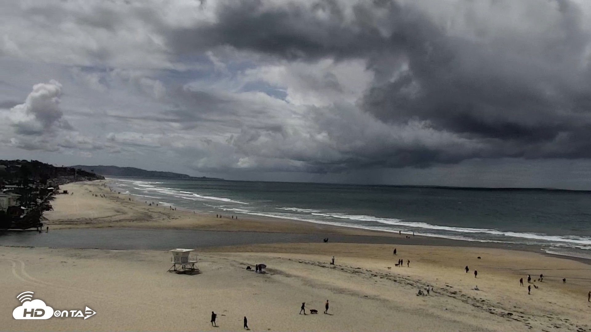 Snapshot of Del Mar Beach North Live Webcam taken Apr 12, 2026, 11:31am PDT