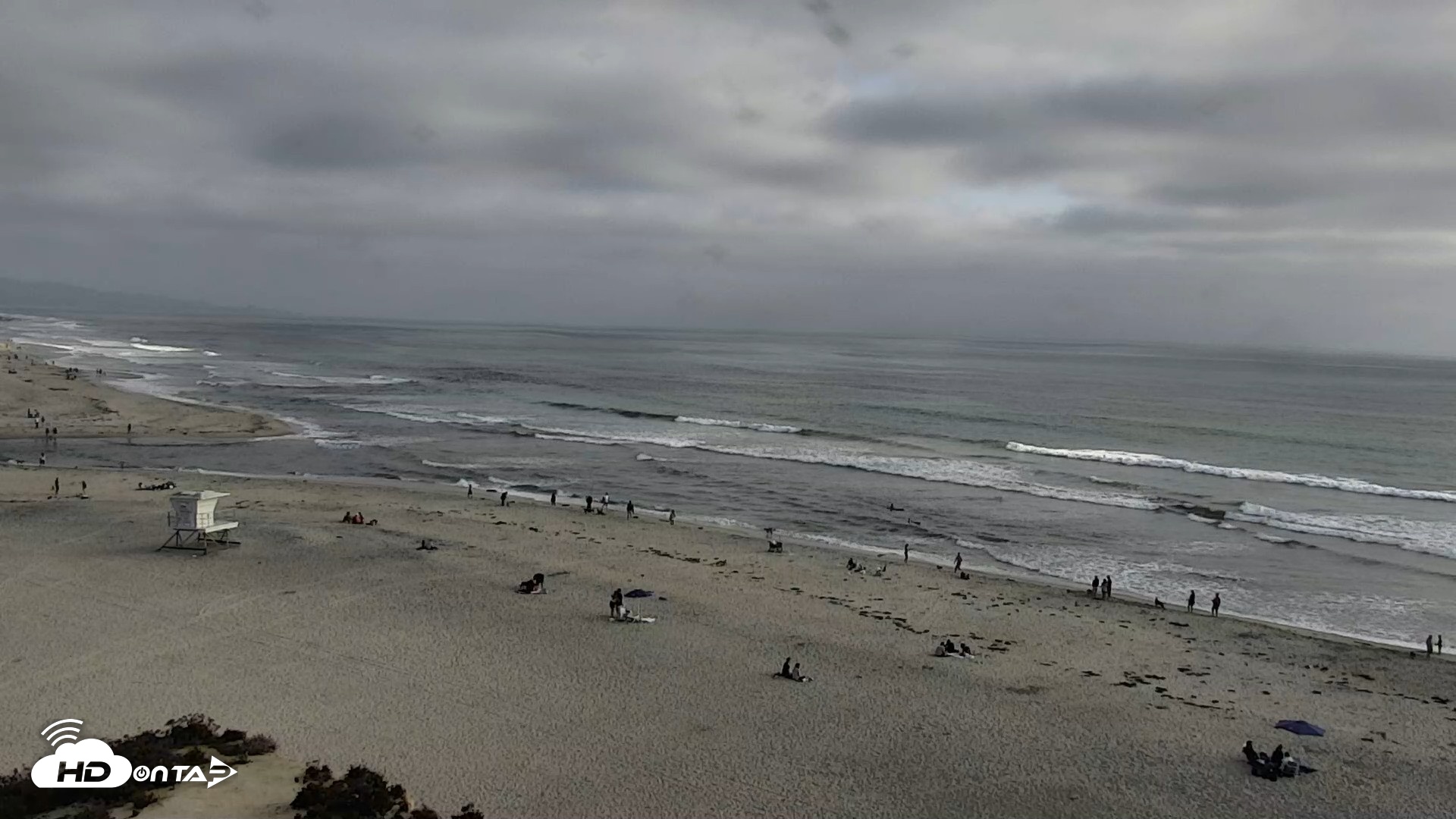 Snapshot of Del Mar Beach North Live Webcam taken May 9, 2026, 6:14pm PDT