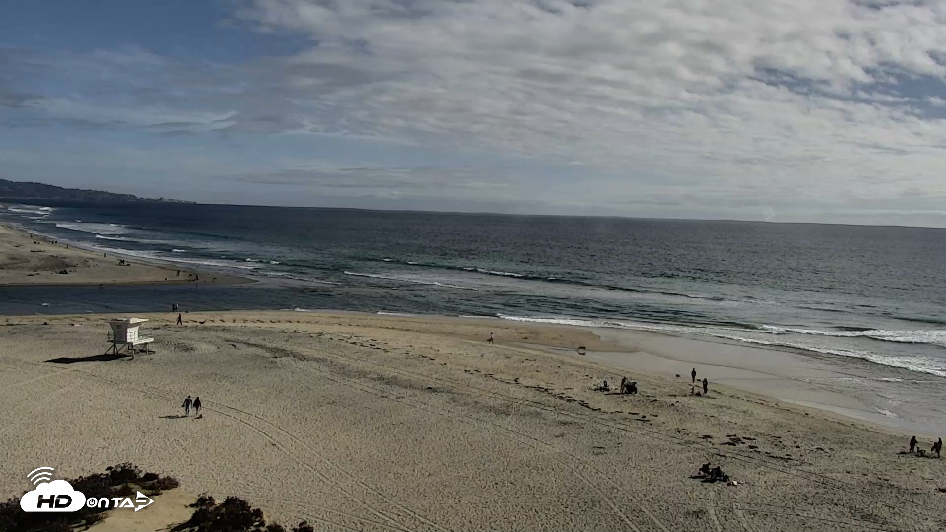 Snapshot of Del Mar Beach North Live Webcam taken Apr 21, 2026, 4:40pm PDT