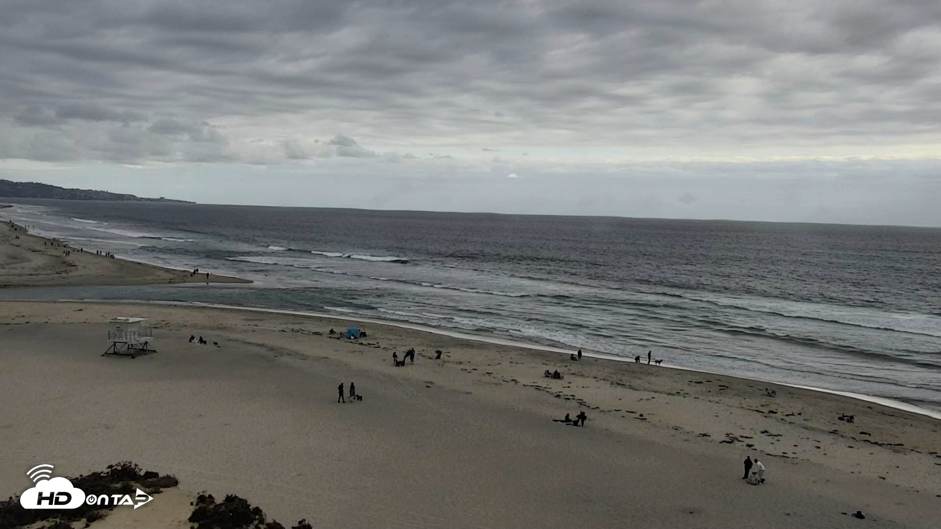 Snapshot of Del Mar Beach North Live Webcam taken May 3, 2026, 5:52pm PDT
