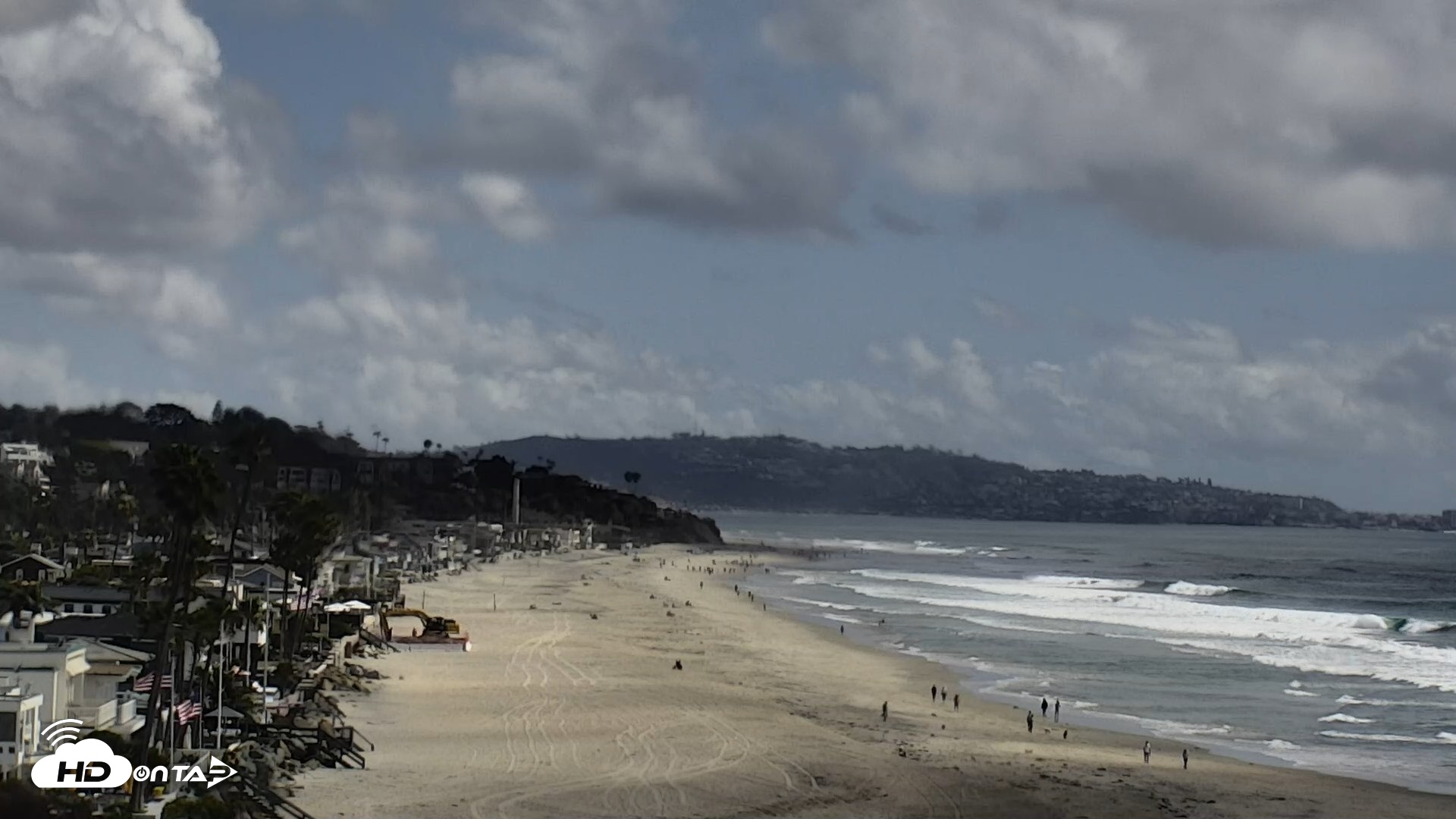 Snapshot of Del Mar Beach North Live Webcam taken Apr 13, 2026, 3:15pm PDT
