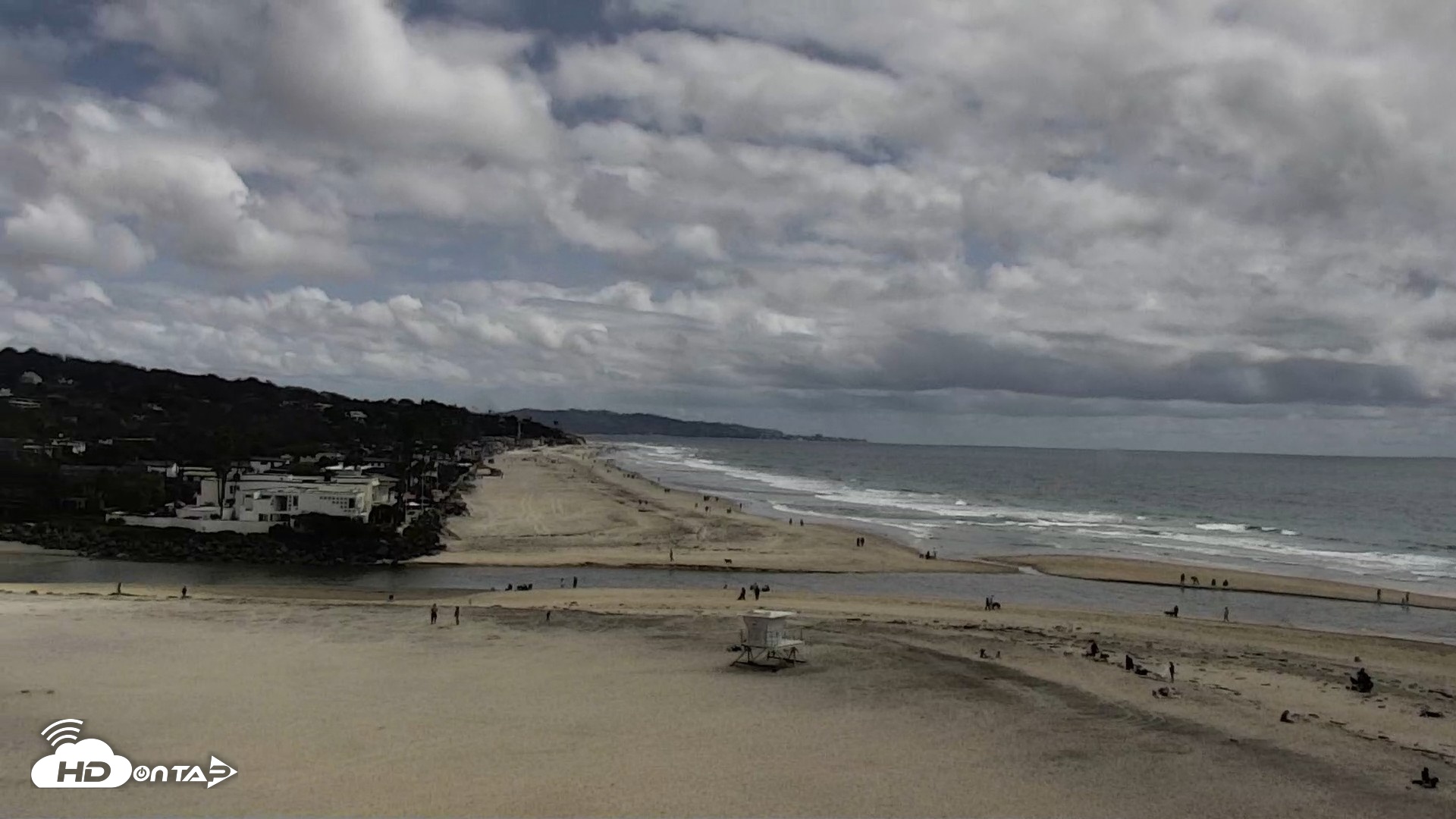 Snapshot of Del Mar Beach North Live Webcam taken Apr 26, 2026, 2:22pm PDT